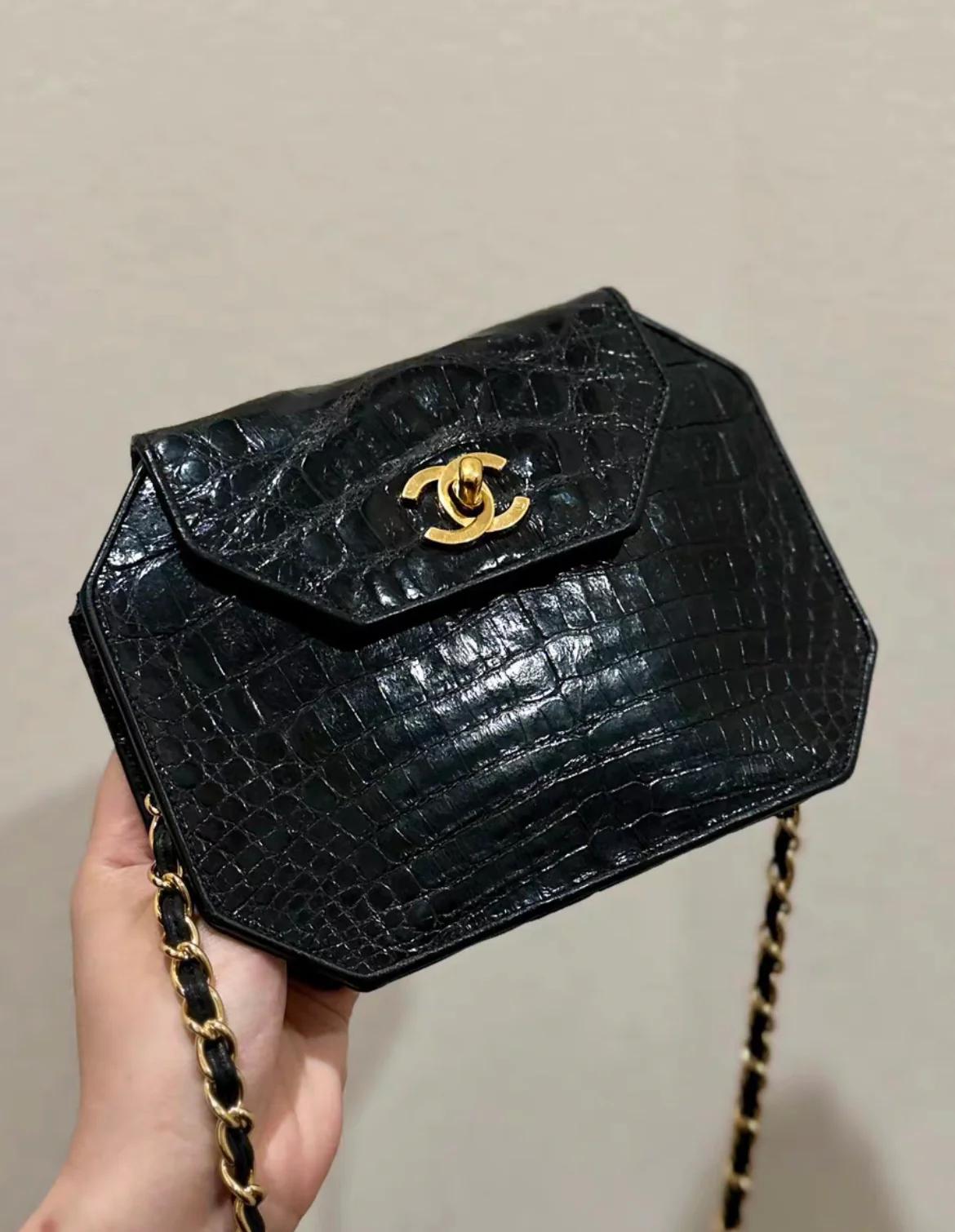 Chanel Vintage Crocodile Flap Clutch - Image 5