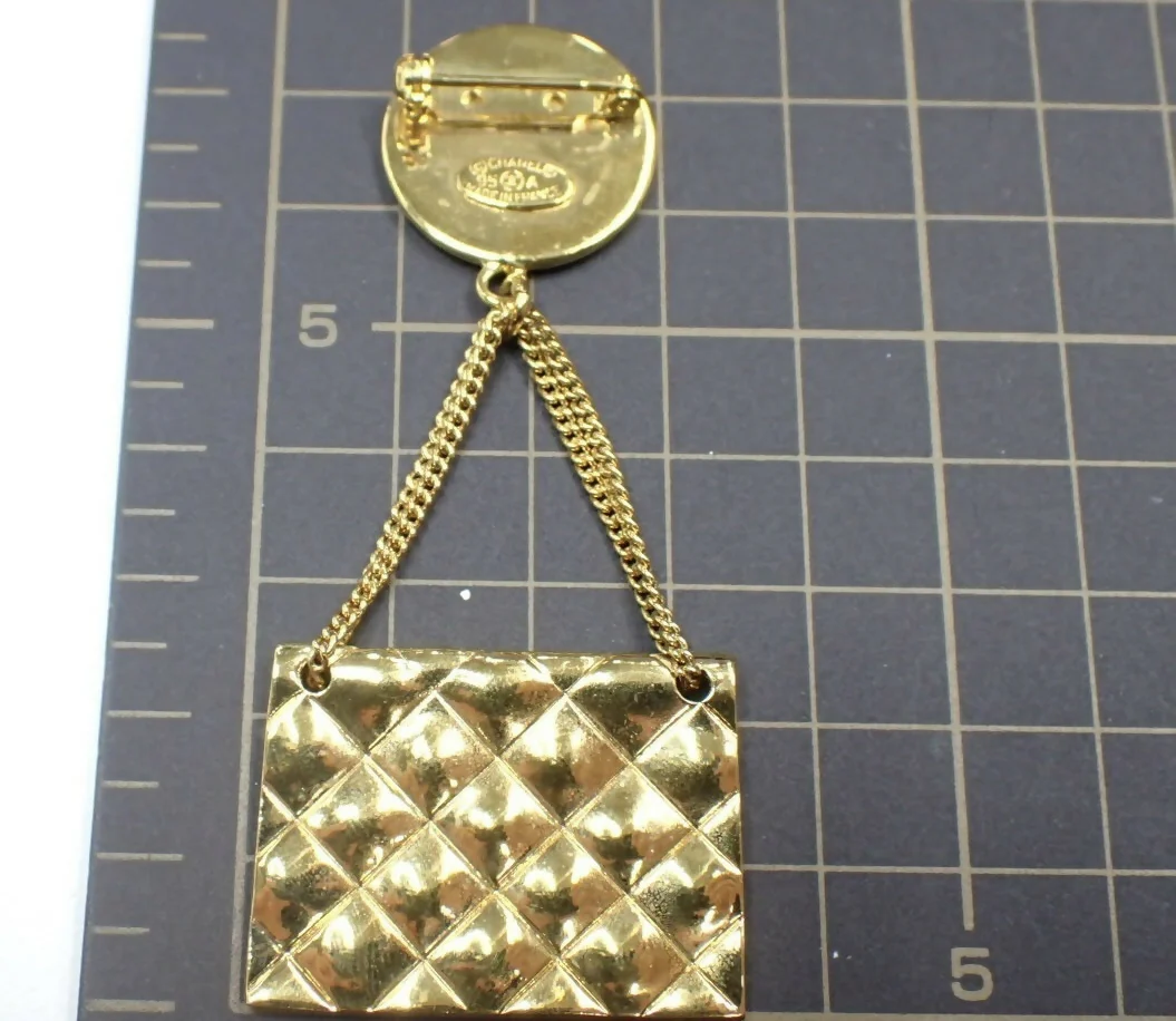 Chanel Vintage Gold Plated Handbag Charm CC Logo Brooch - Image 5