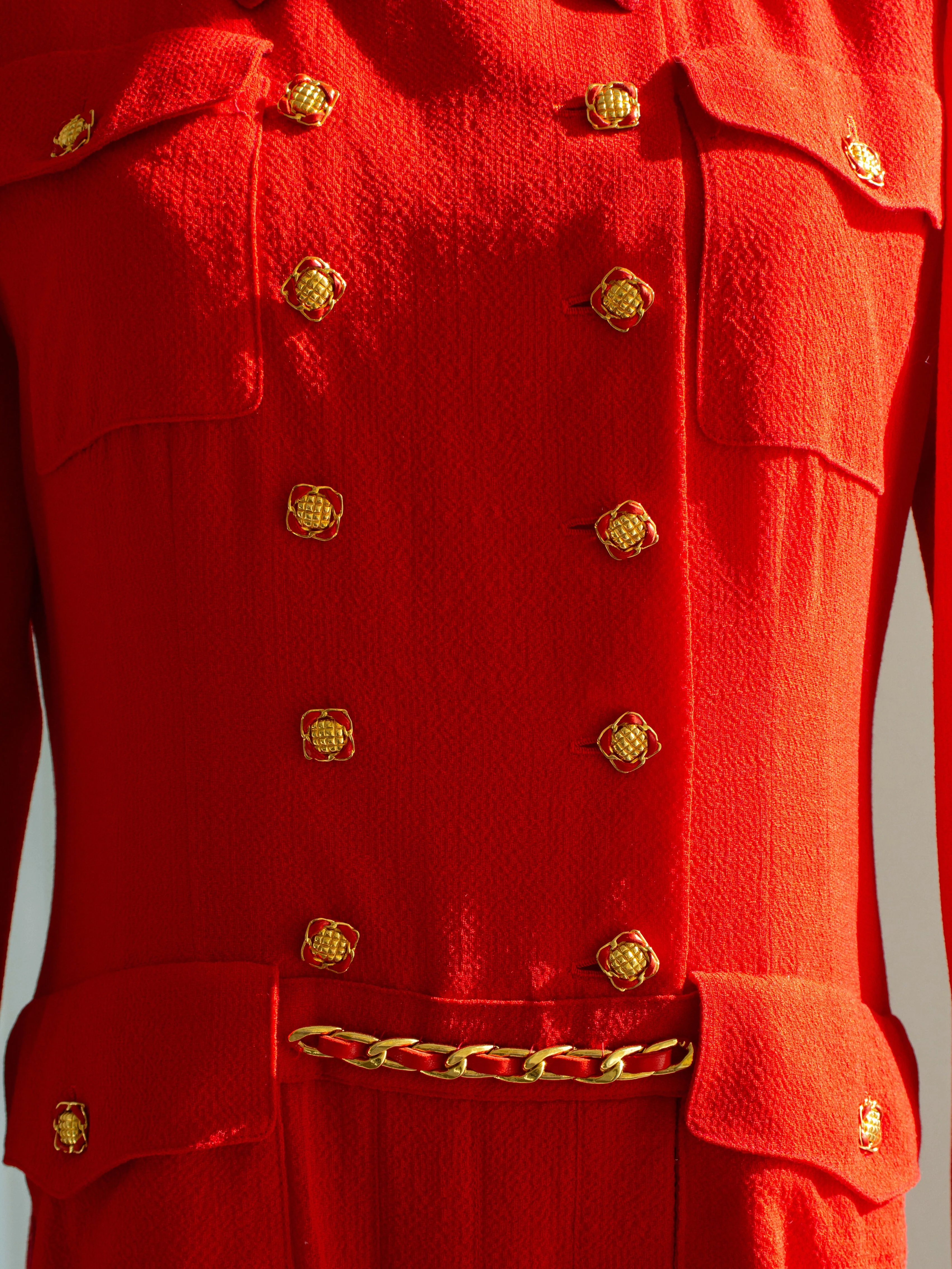 Chanel Vintage Haute Couture Fall/Winter 1988 Red Gold Chain Dress - Image 4