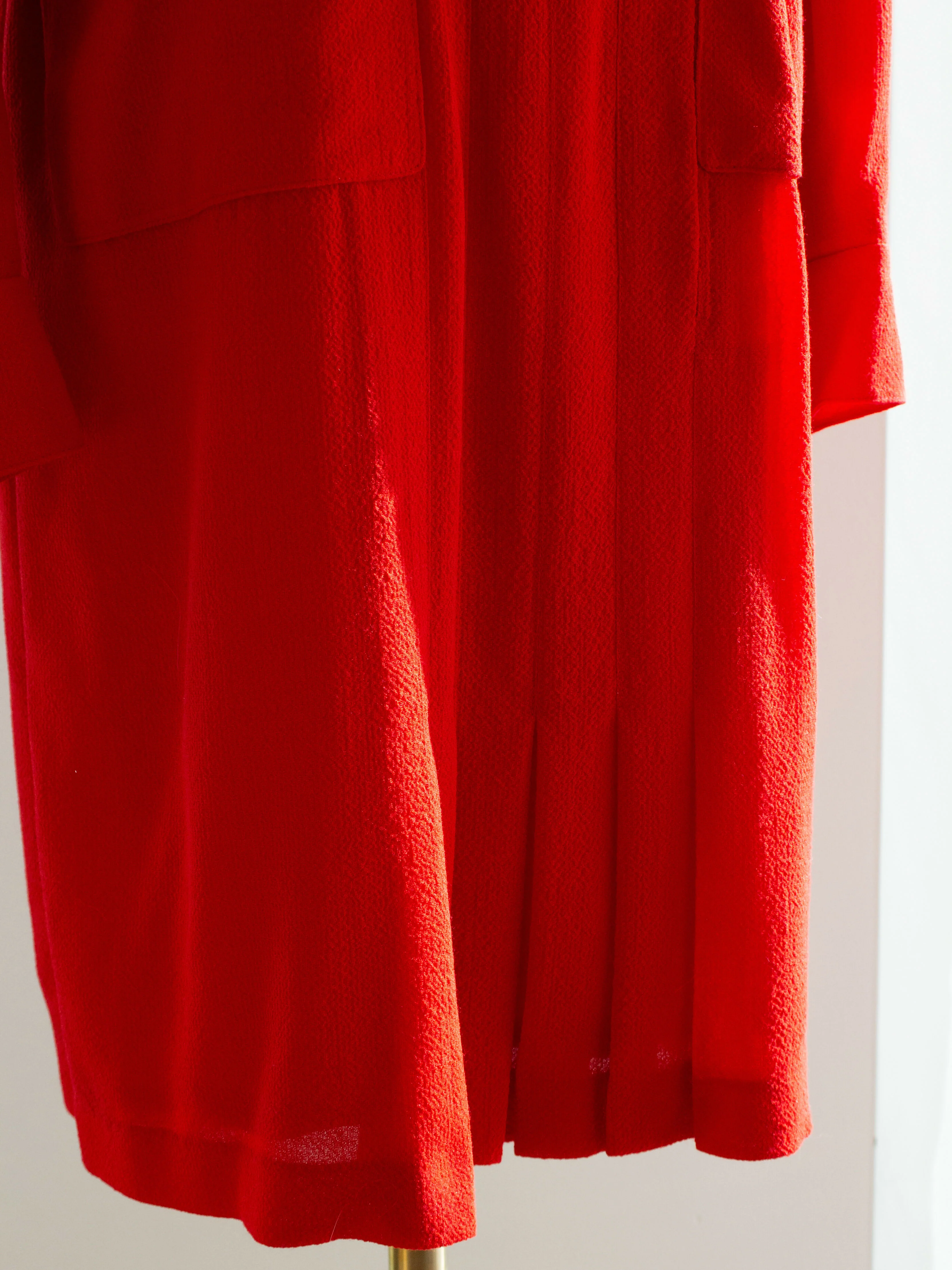 Chanel Vintage Haute Couture Fall/Winter 1988 Red Gold Chain Dress - Image 6