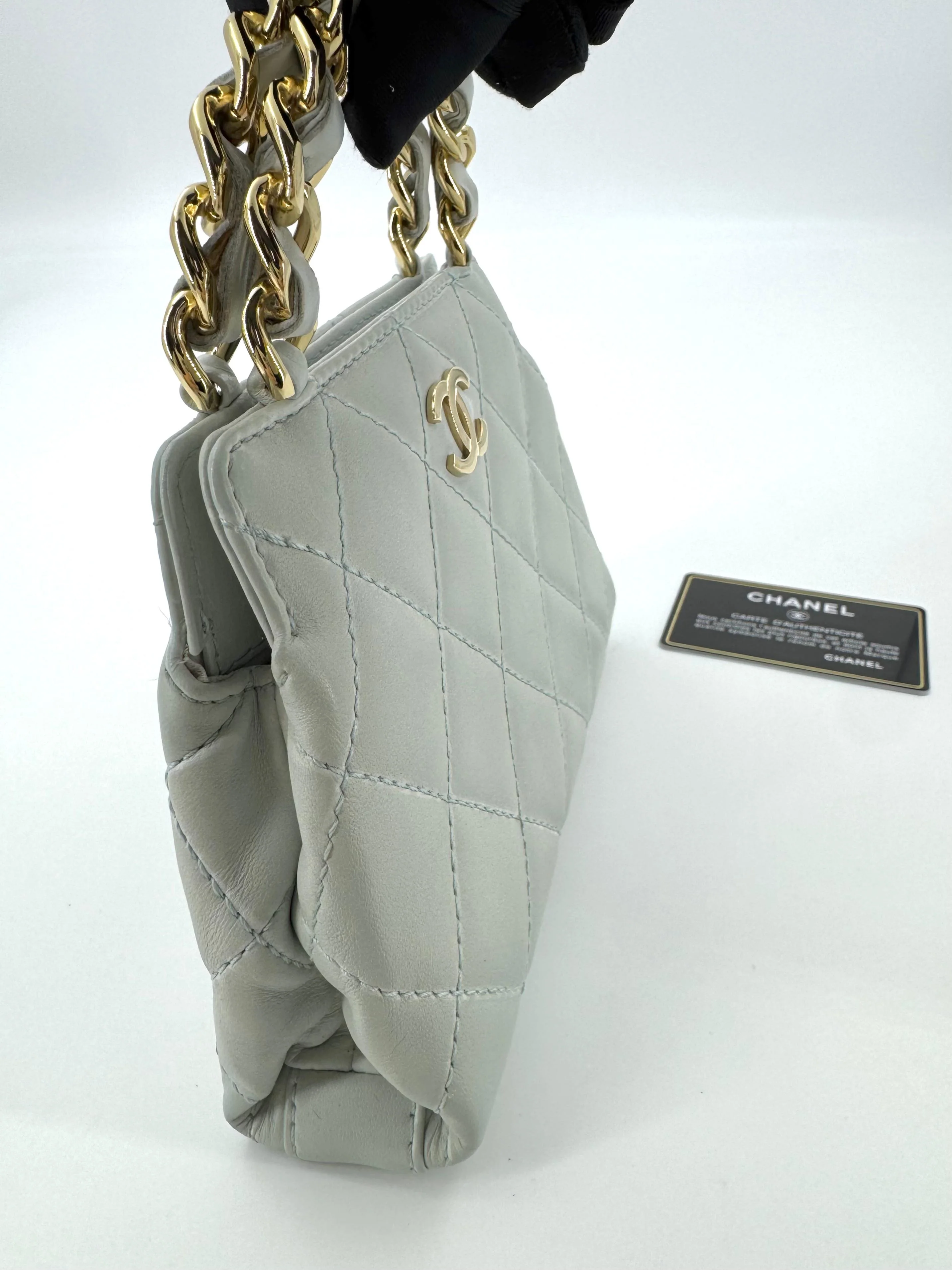 chanel vintage kelly gold handle hardware - Image 12