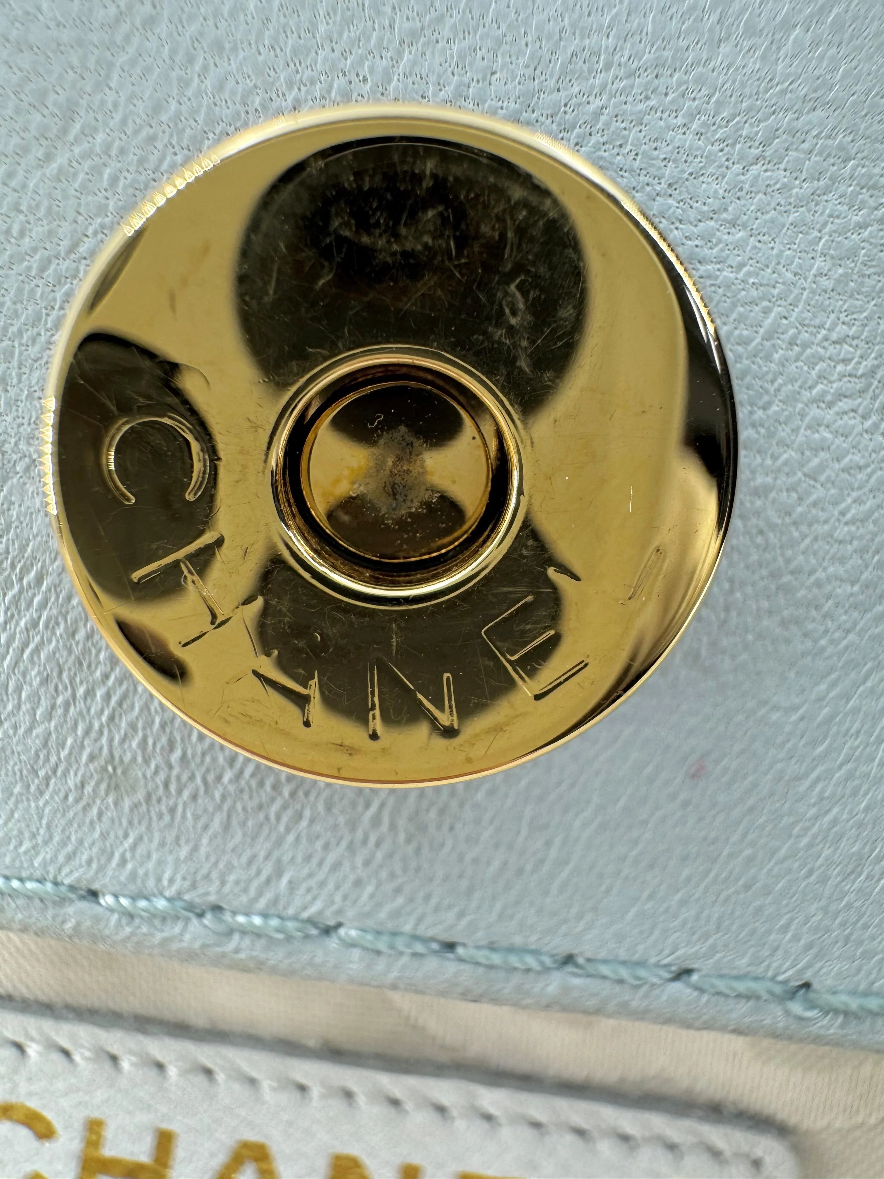 chanel vintage kelly gold handle hardware - Image 14