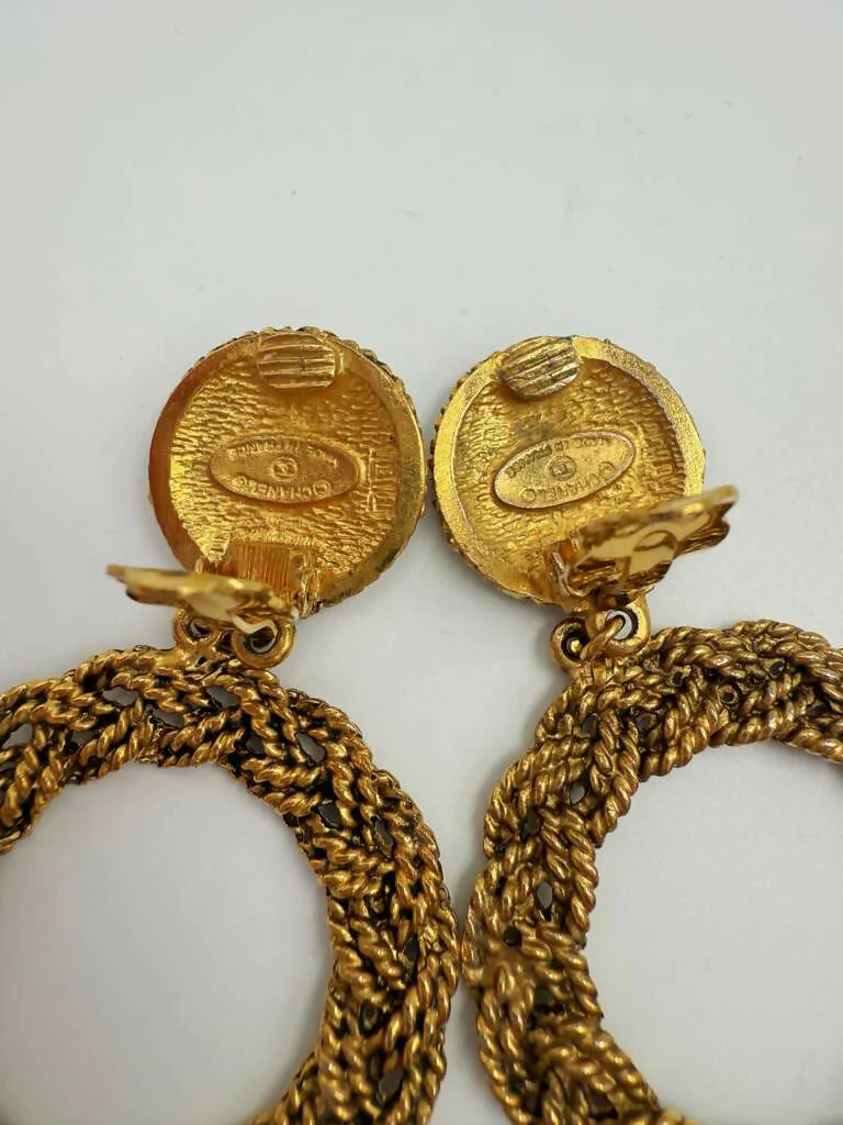 Chanel vintage Logo Earrings - Image 4