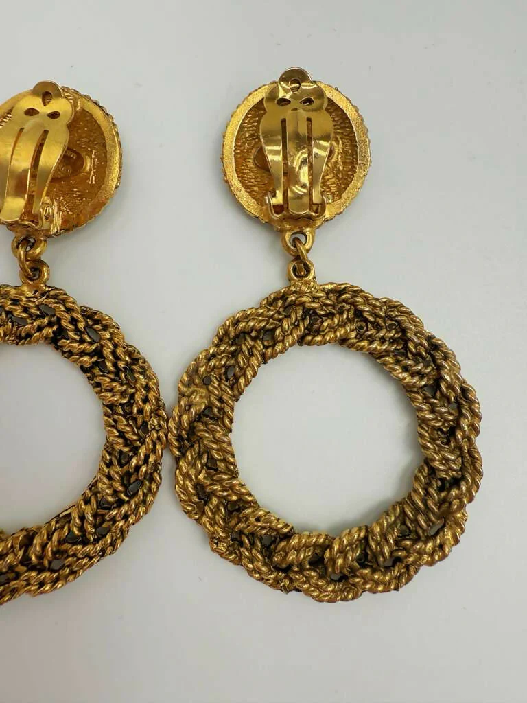Chanel vintage Logo Earrings - Image 5