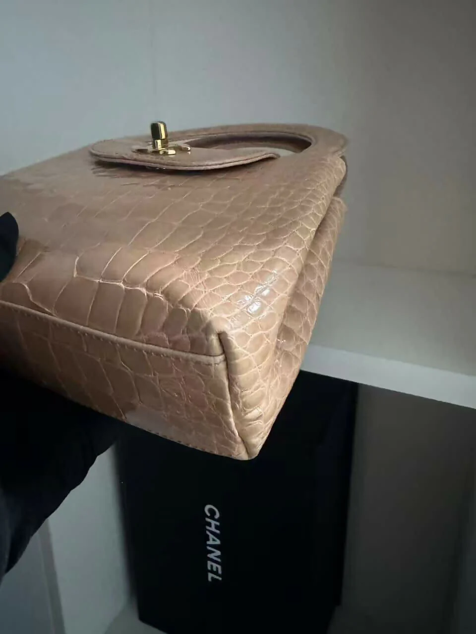 Chanel Vintage Mini Top Handle in Blush Crocodile (Series 2) - Image 4