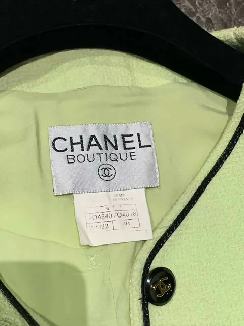 Chanel Vintage Spring-Summer 1995 Barbie Collection Cropped Jacket - Image 3