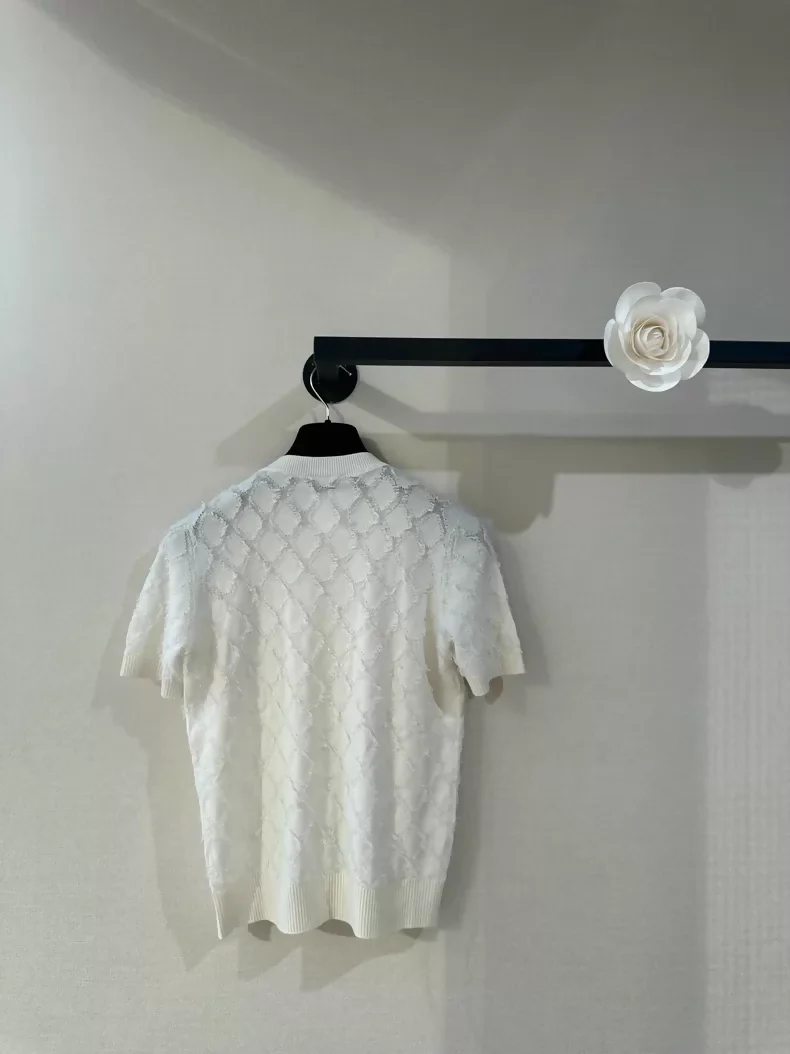 Chanel 24k white cashmere knit top - Image 3