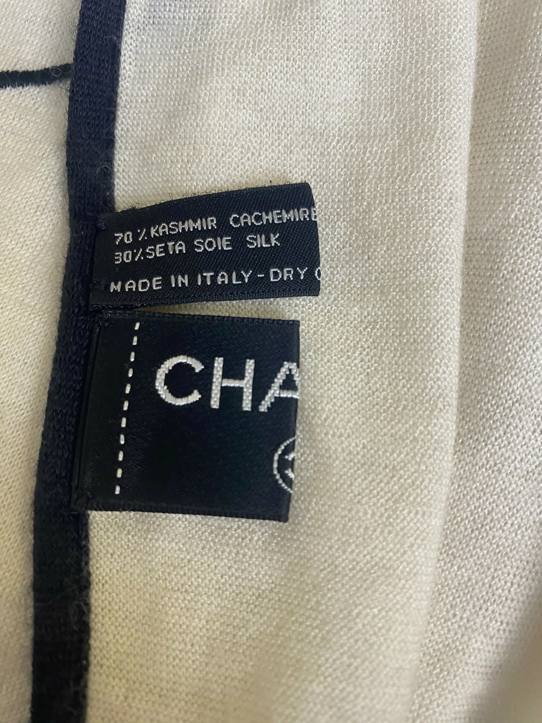 Chanel XL Ivory Black Cashmere Double CC Stole Shawl Scarf - Image 9