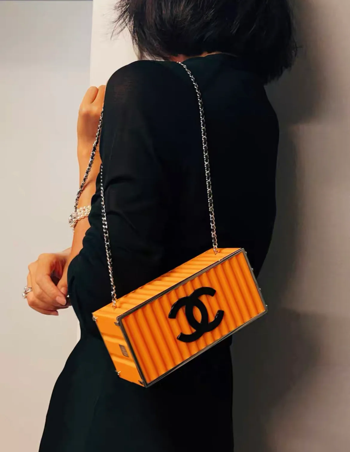 Chanel Yellow Paris Hamburg Shipping Container Minaudière Clutch Bag 2017 - Image 8