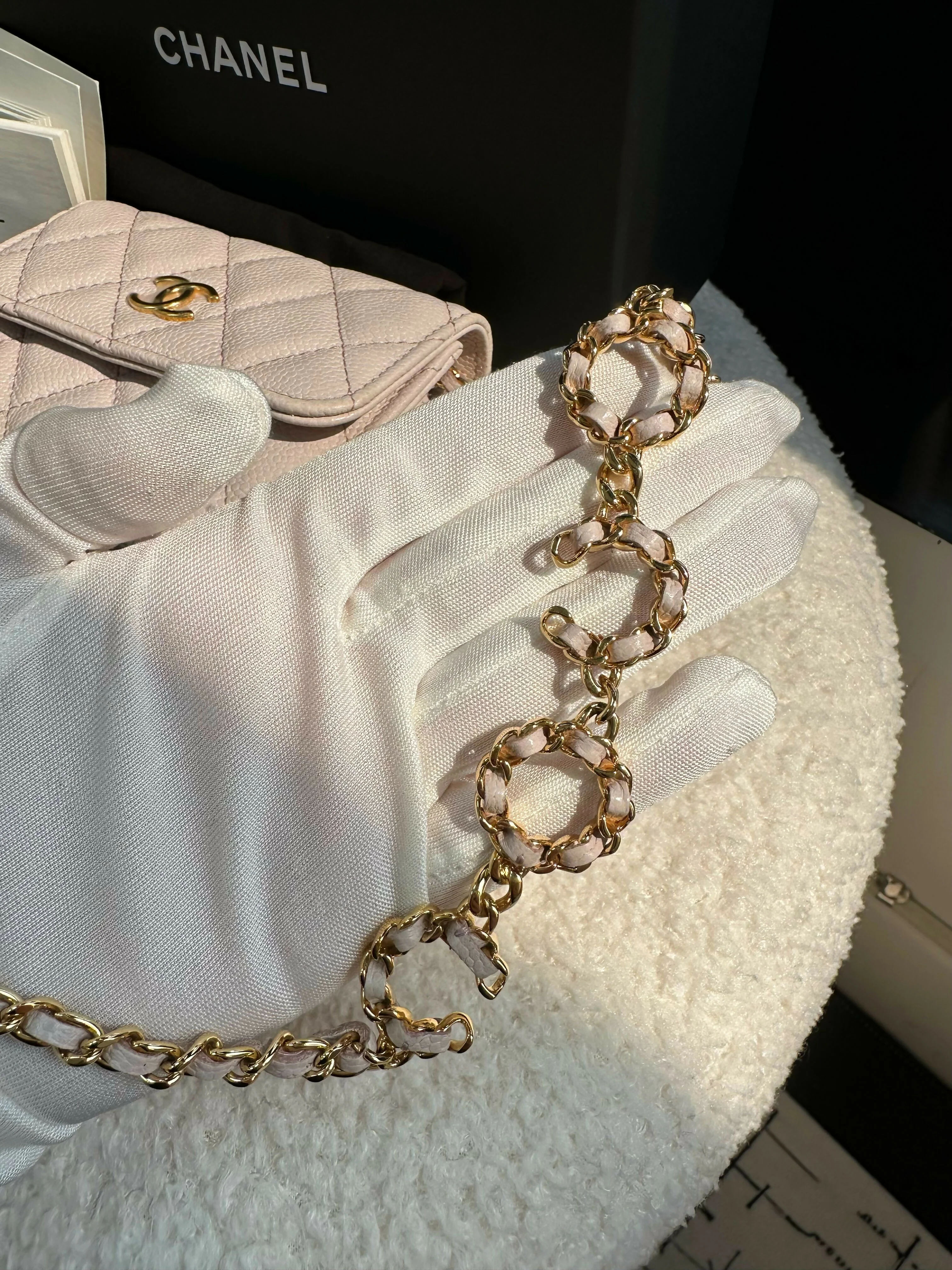 Chanel(21)Small Leather Coco Chain Bag - Image 7