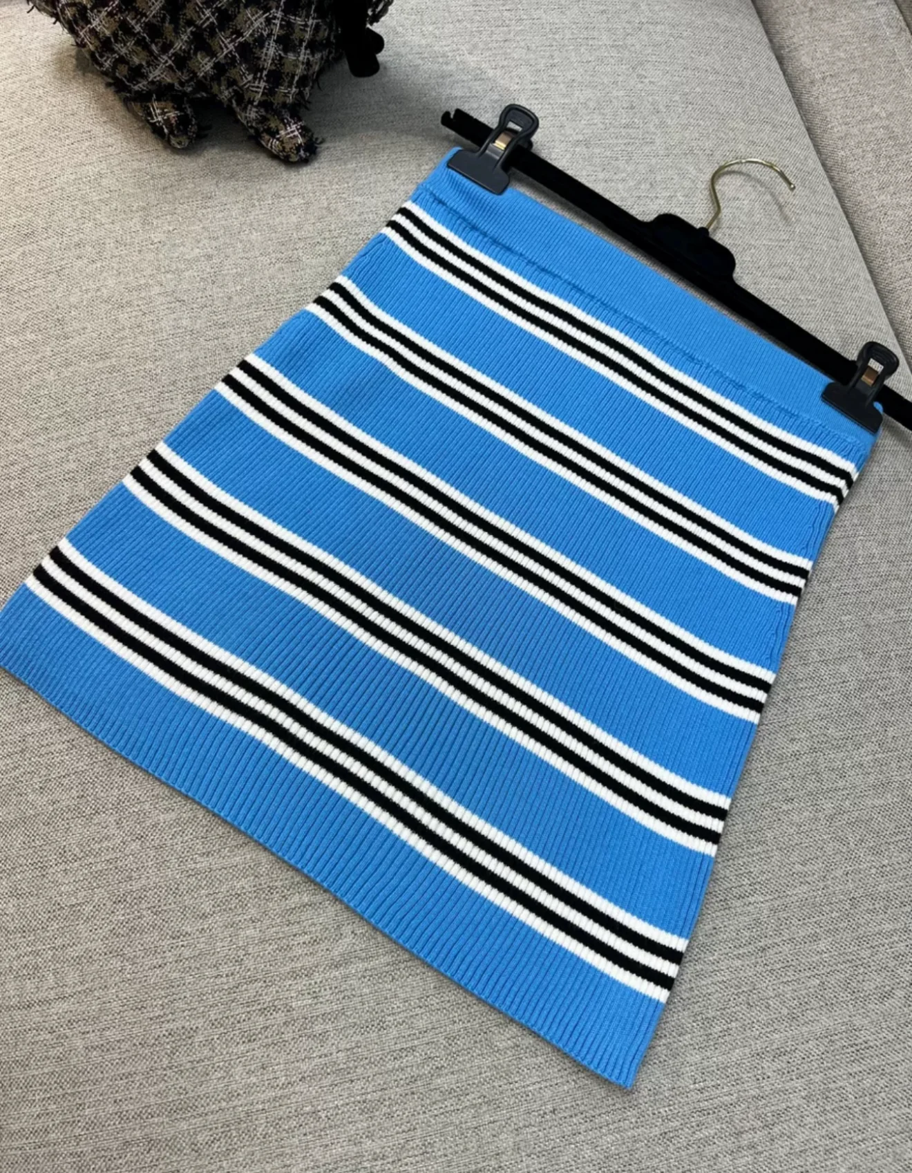 Chanel 24A blue striped knitted skirt - Image 5