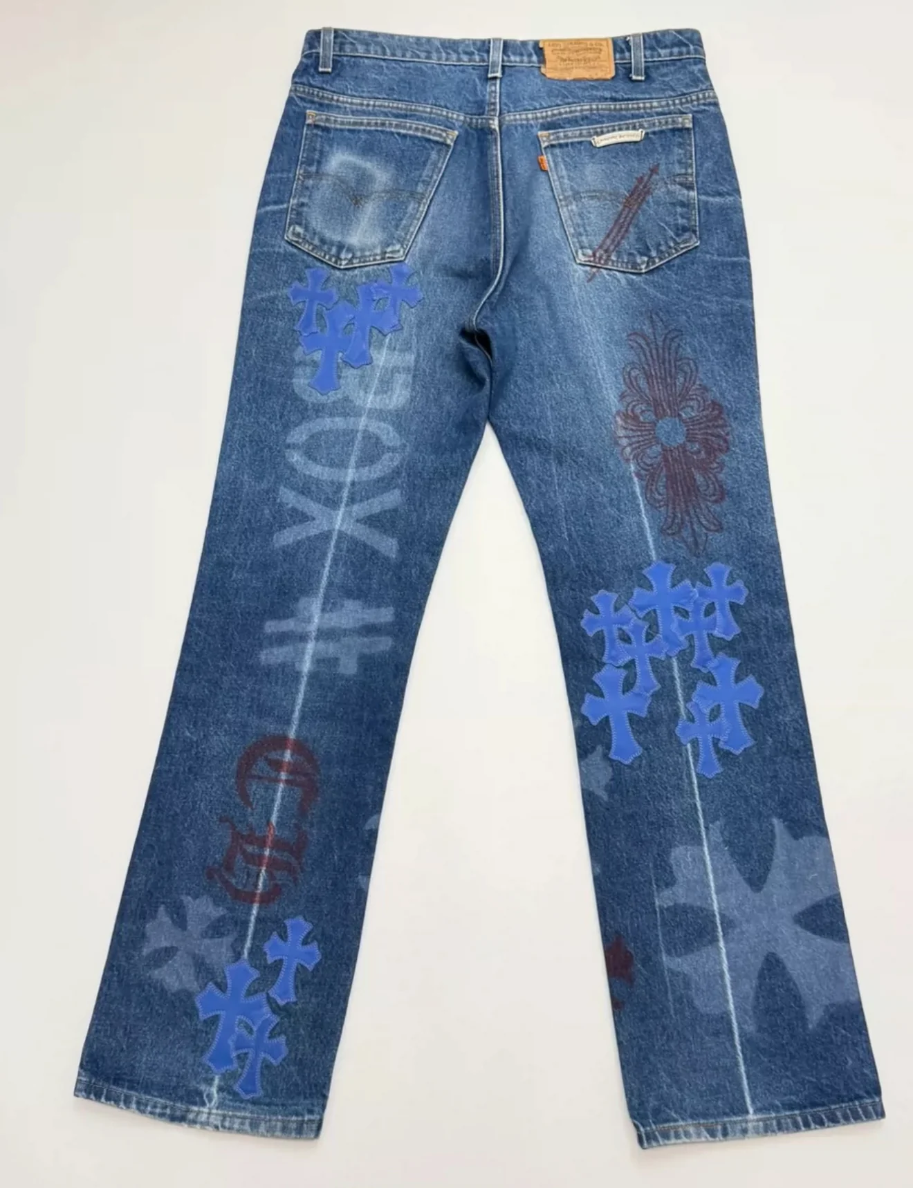 Chrome Hearts Levi's Stencil Blue Cross Patch Denim Jeans - Image 3