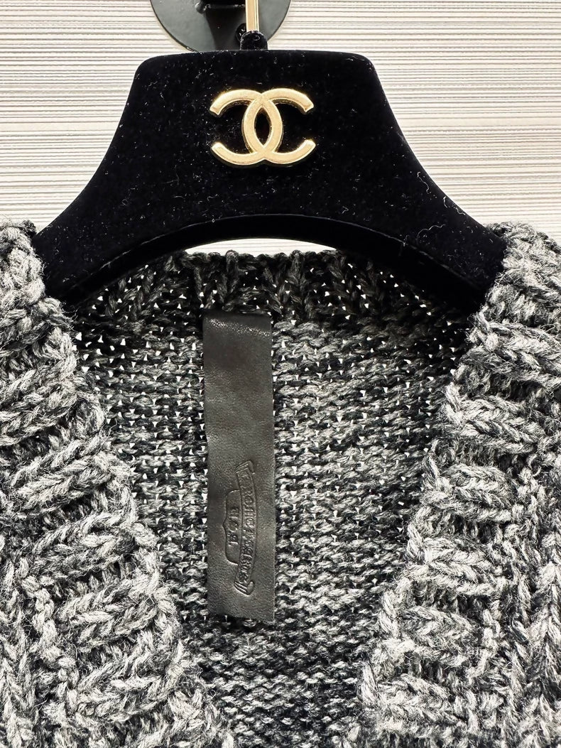 Chrome Hearts V-neck cashmere top - Image 3