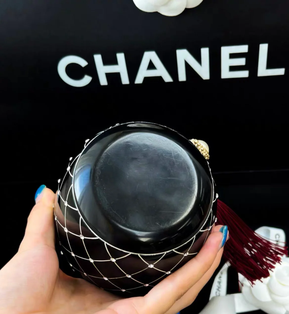 CHANEL Limited Edition Bombay Doll Clutch Bag - Image 5