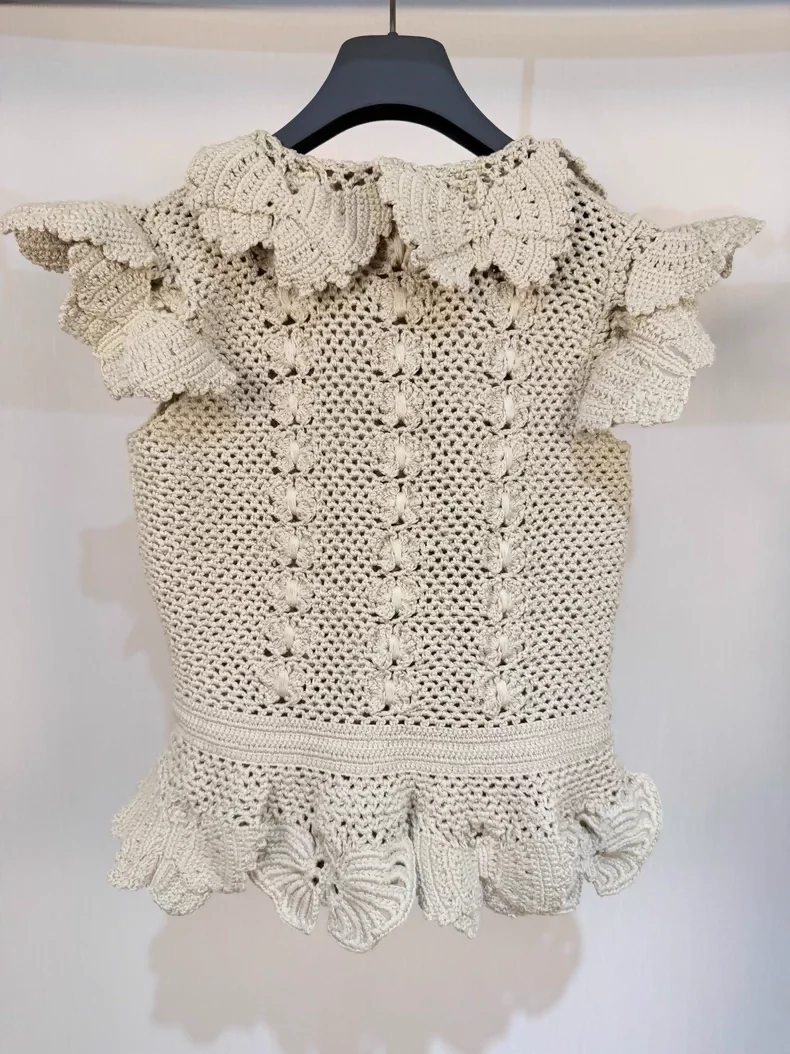 Dior 24 Crocheted top & skirt Set - Image 3