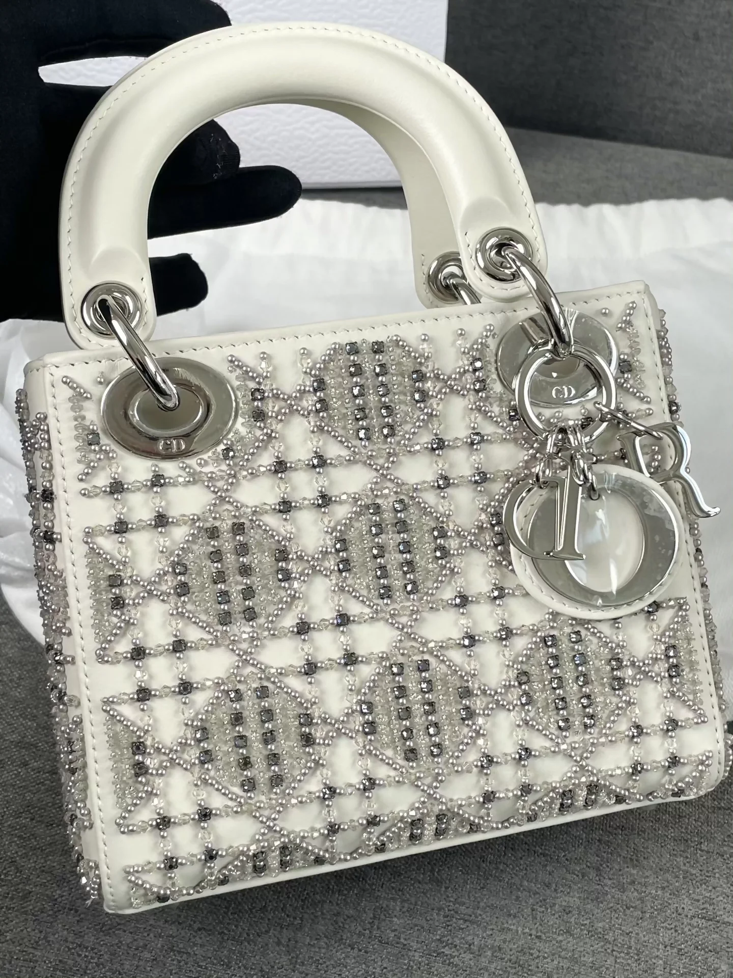 Dior 25 New White Lady Dior Bag - Image 2