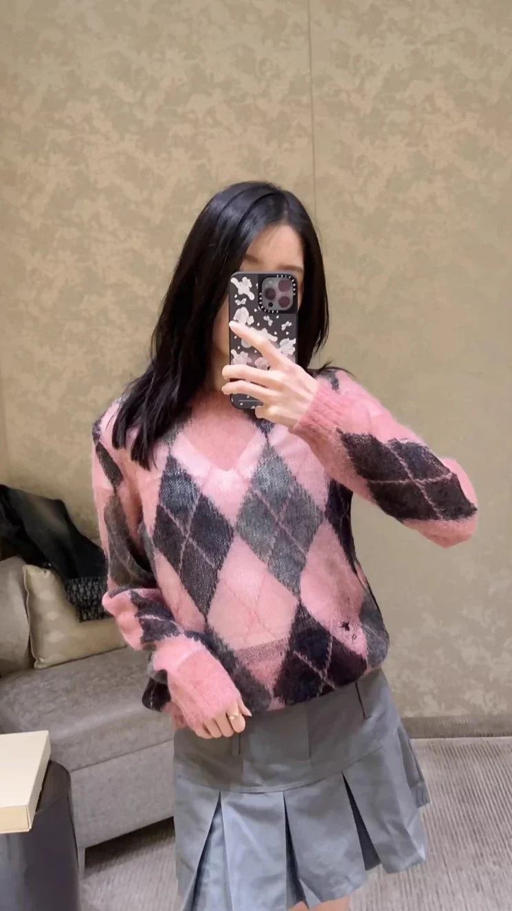 Dior pink Mohair Knit Sweater, - Image 3