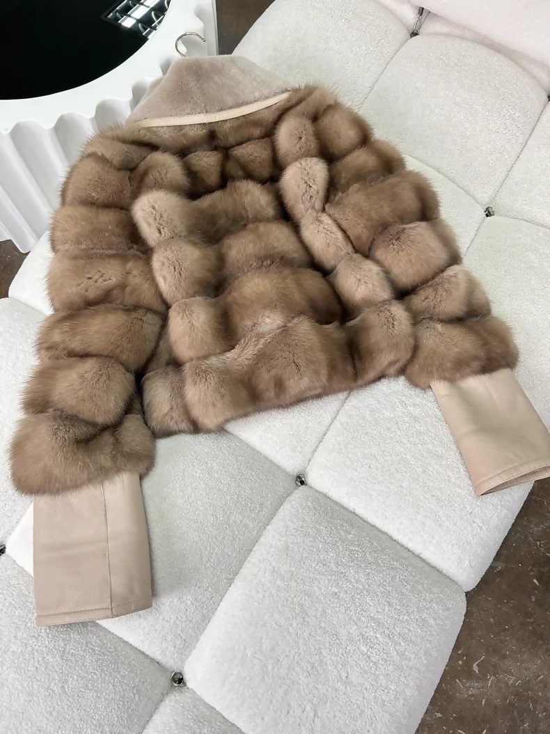 Fabio Gavazzi Italian fur coat - Image 3