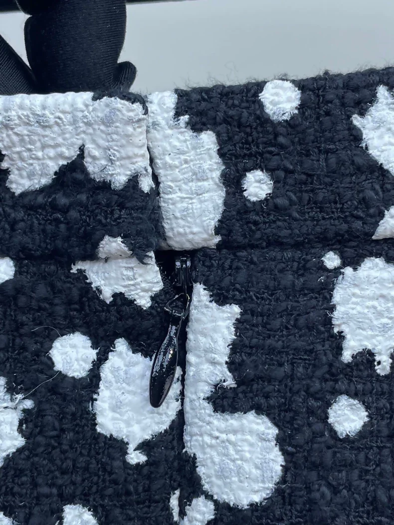 Chanel 2015 black and white polka dots skirt - Image 3