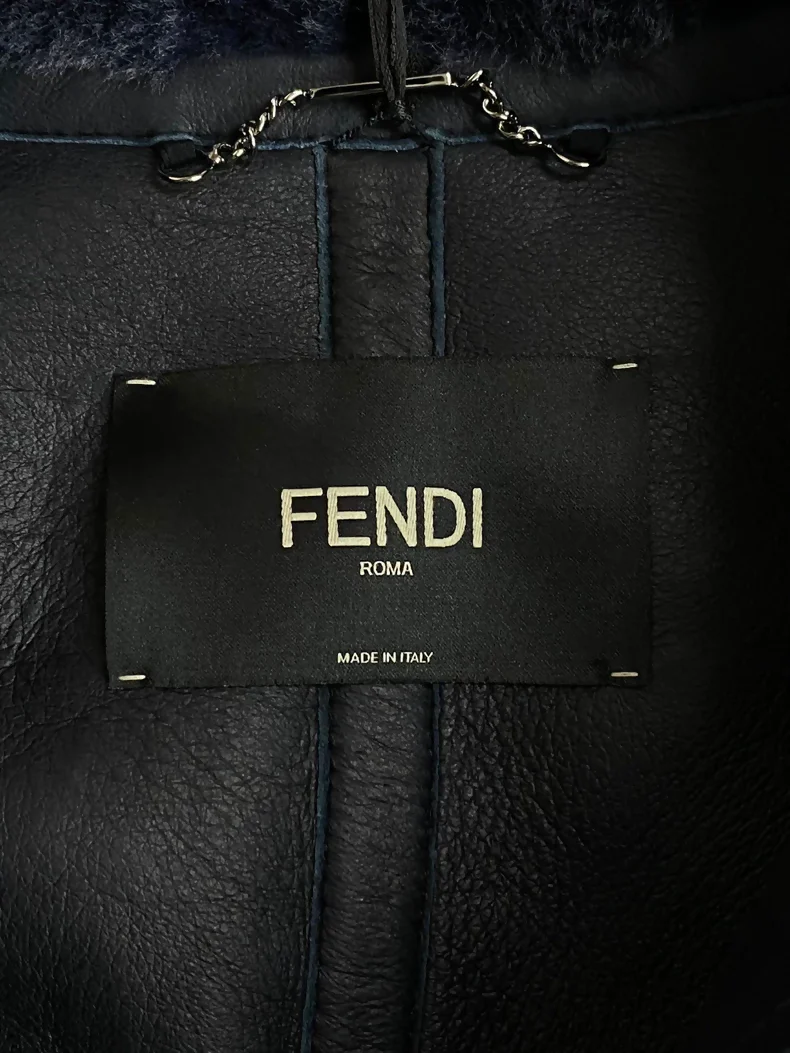 FENDI dark blue fur coat - Image 3