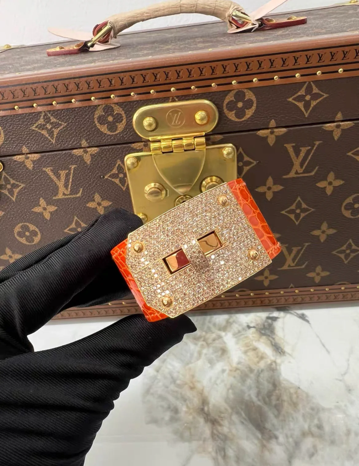 Hermès 18K Rose Gold Diamond & Orange Crocodile Kelly Bracelet - Image 2