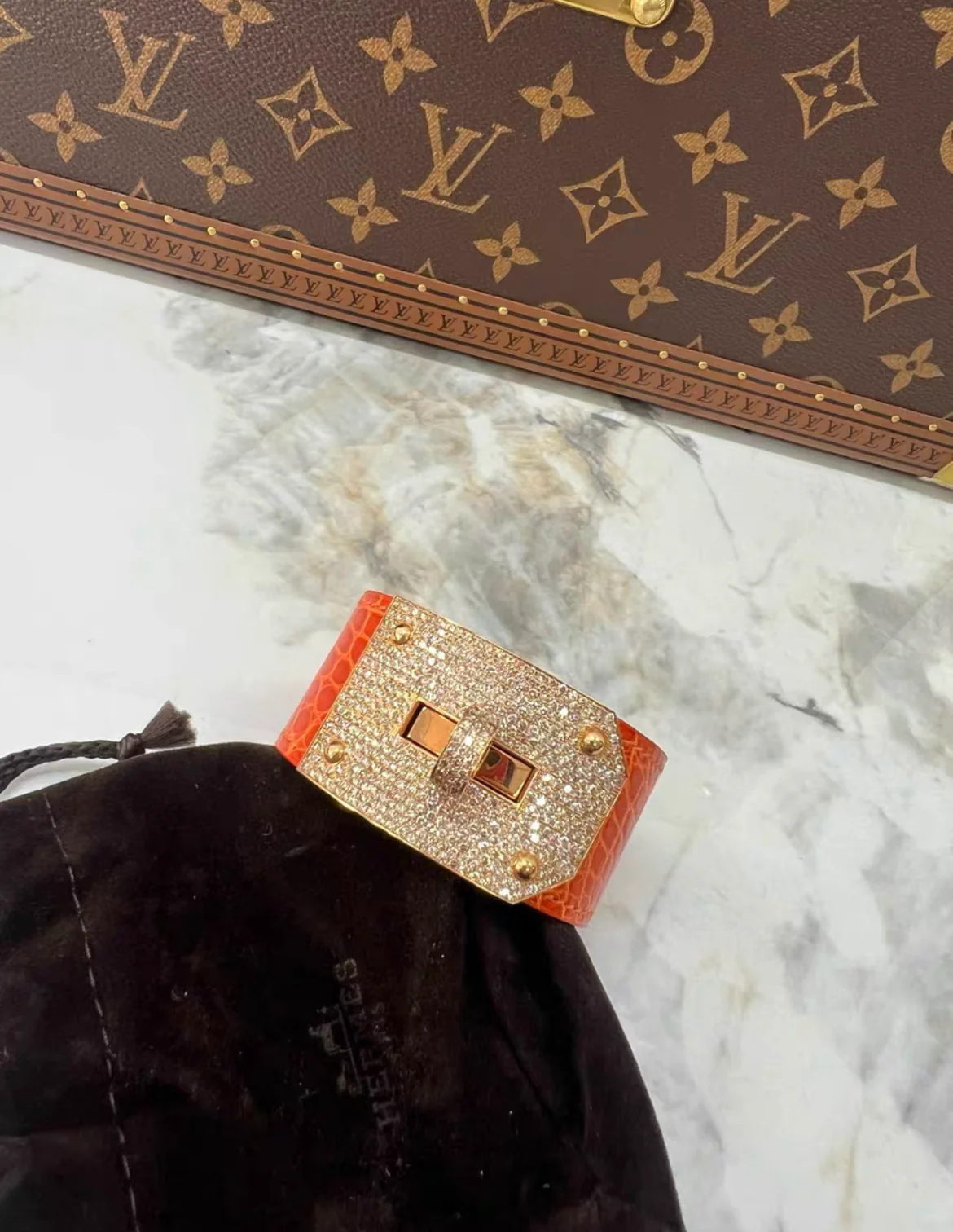 Hermès 18K Rose Gold Diamond & Orange Crocodile Kelly Bracelet - Image 4
