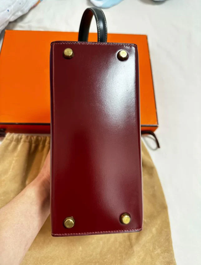 HERMES 80s KELLY 20 two Color’s Burgundy & Black Box Calf leather - Image 5