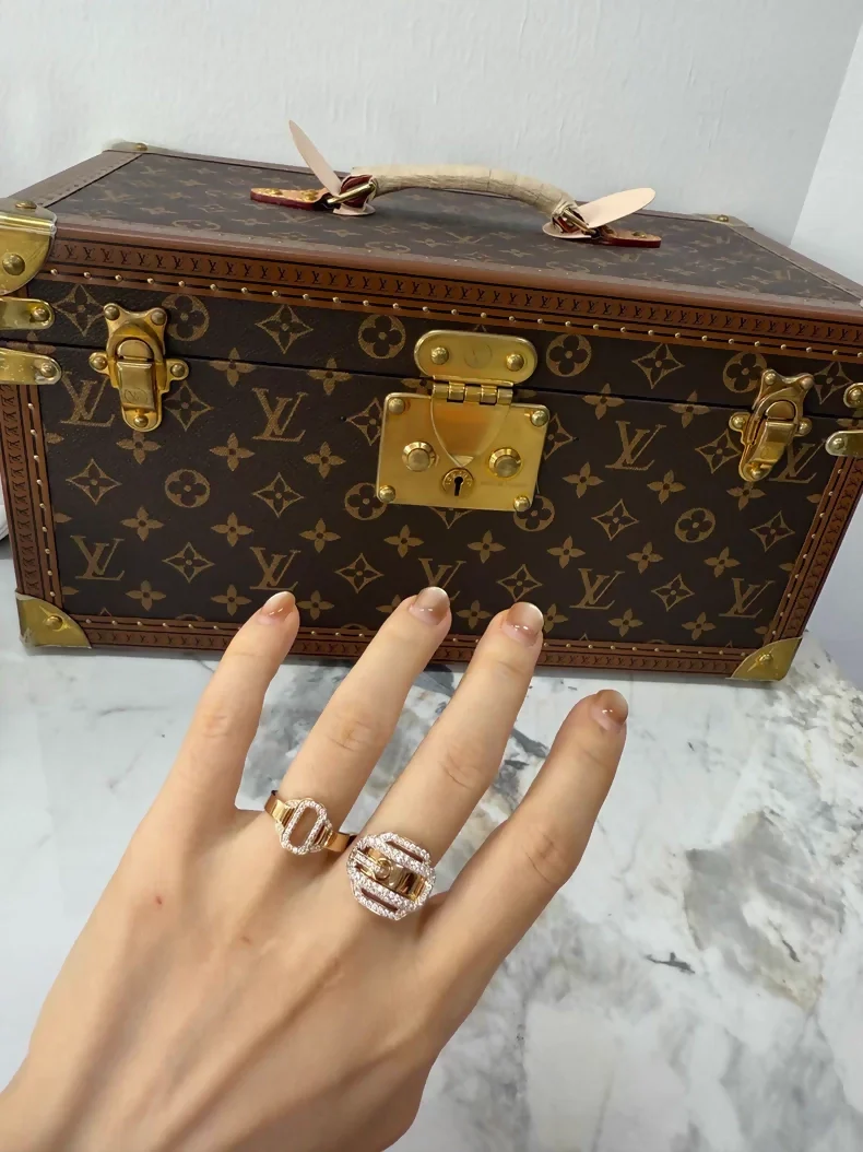 Hermes Attelage D'OR diamond-encrusted belt buckle ring - Image 2