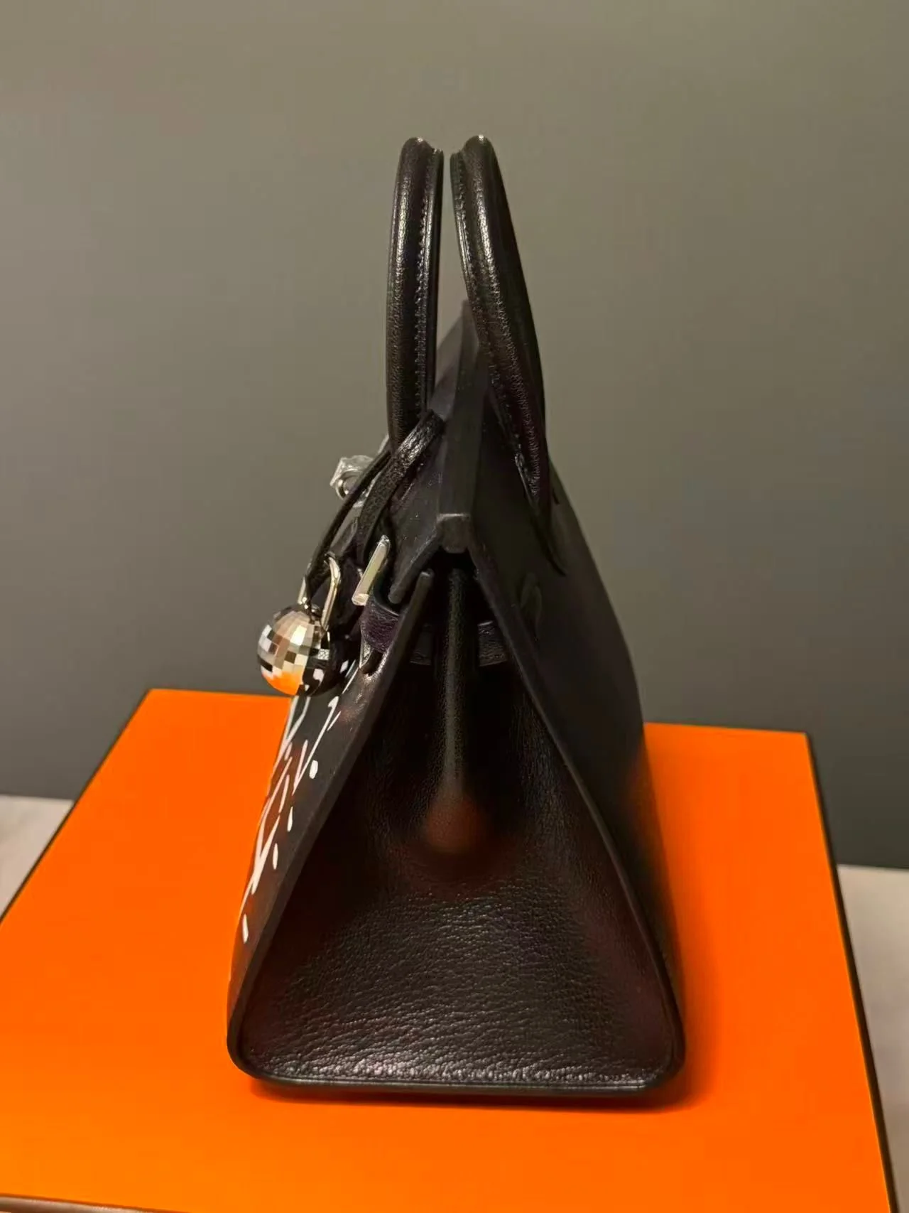 HERMÈS BIRKIN 20 FAUBOURG DISCO VEAU BOX NOIR PALLADIUM HARDWARE - Image 4