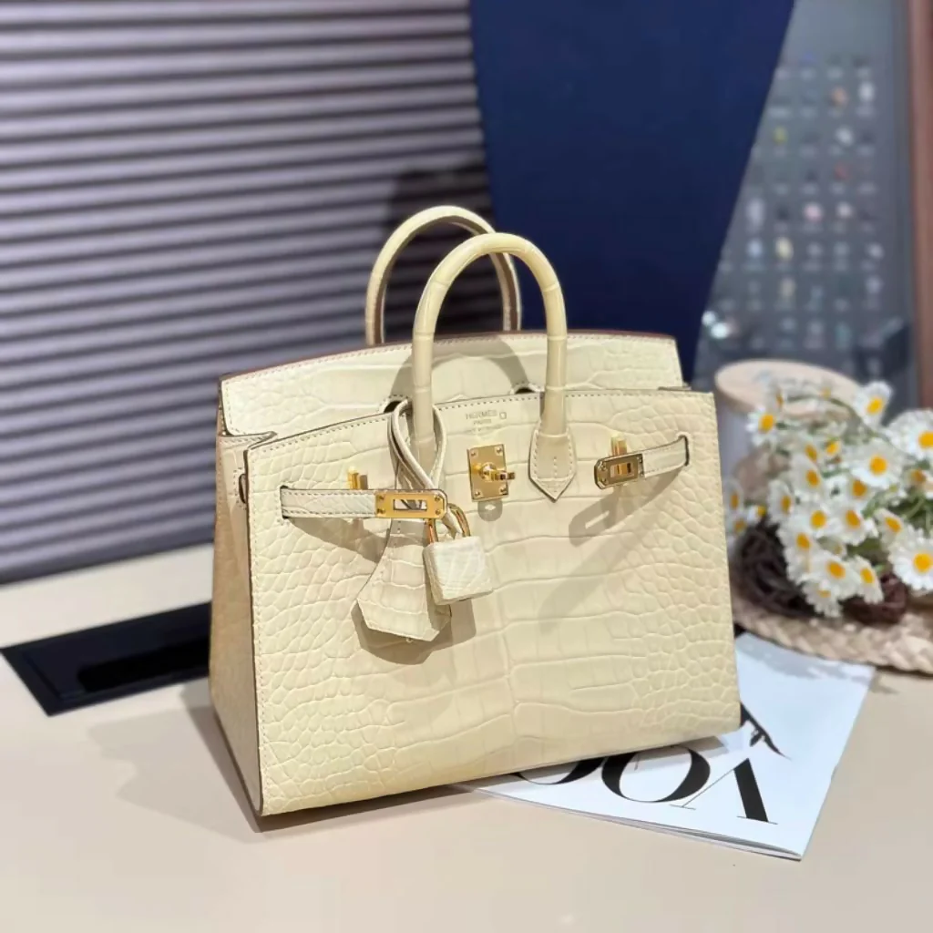 Hermes Birkin 20 Y1 Vanille Matte Crocodile Leather Gold Hardware - Image 2