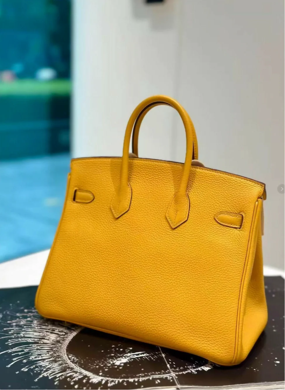 Hermes Birkin 25 9D Jaune ambre Togo Leather Gold Hardware - Image 3