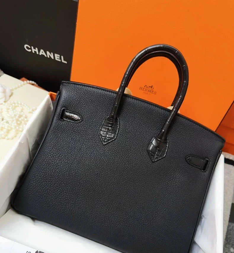 Hermes Birkin 25 touch black togo and matte crocodile leather with gold hardware - Image 2