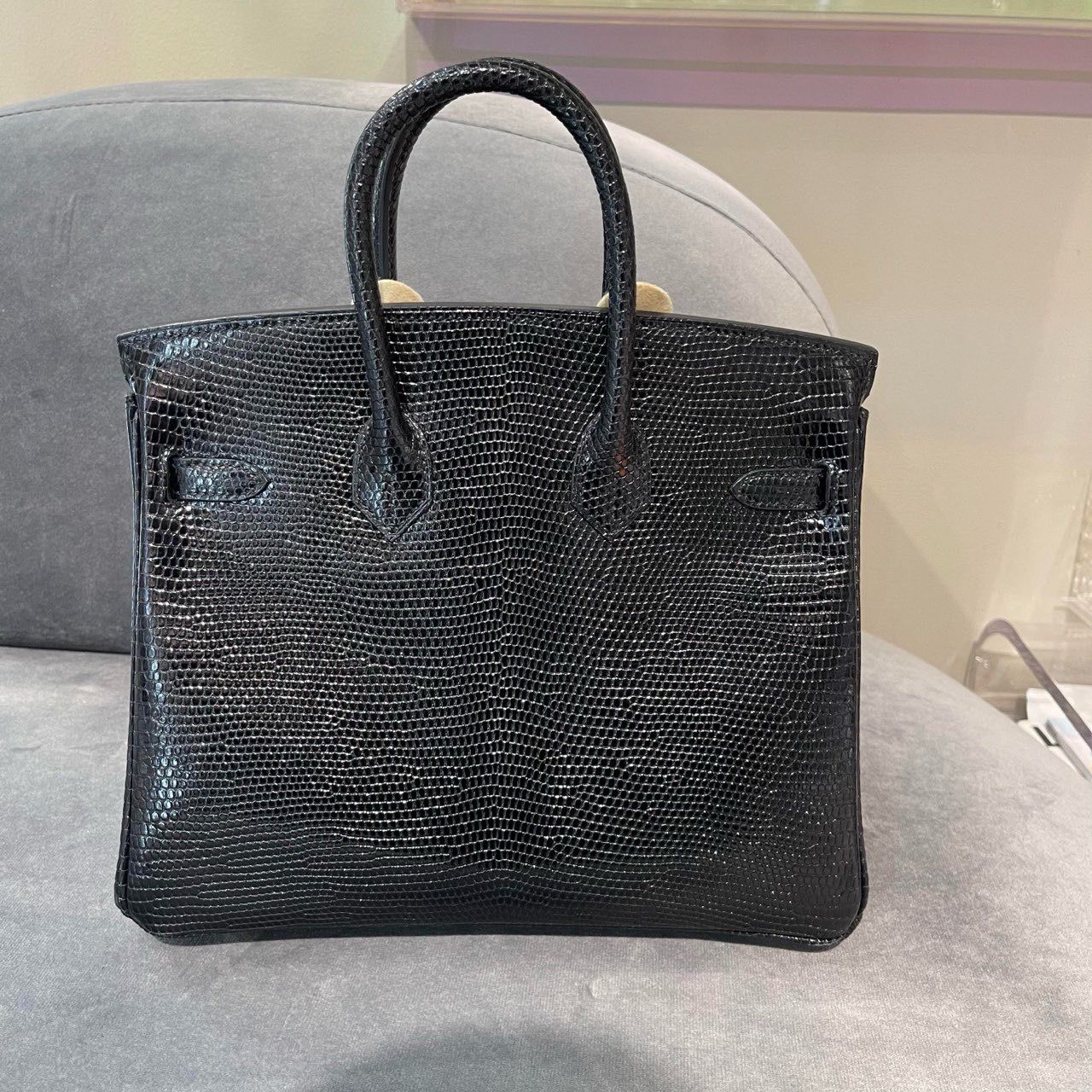Hermes Birkin 25 Black Shiny Lizard Gold Hardware - Image 2