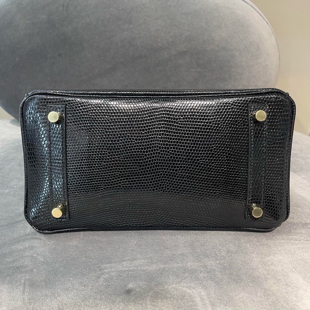 Hermes Birkin 25 Black Shiny Lizard Gold Hardware - Image 9