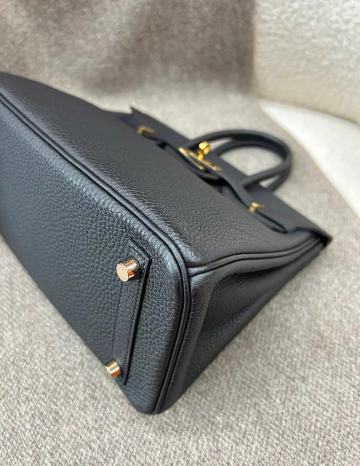 Hermès Birkin 25 black Togo Leather Gold Hardware - Image 5