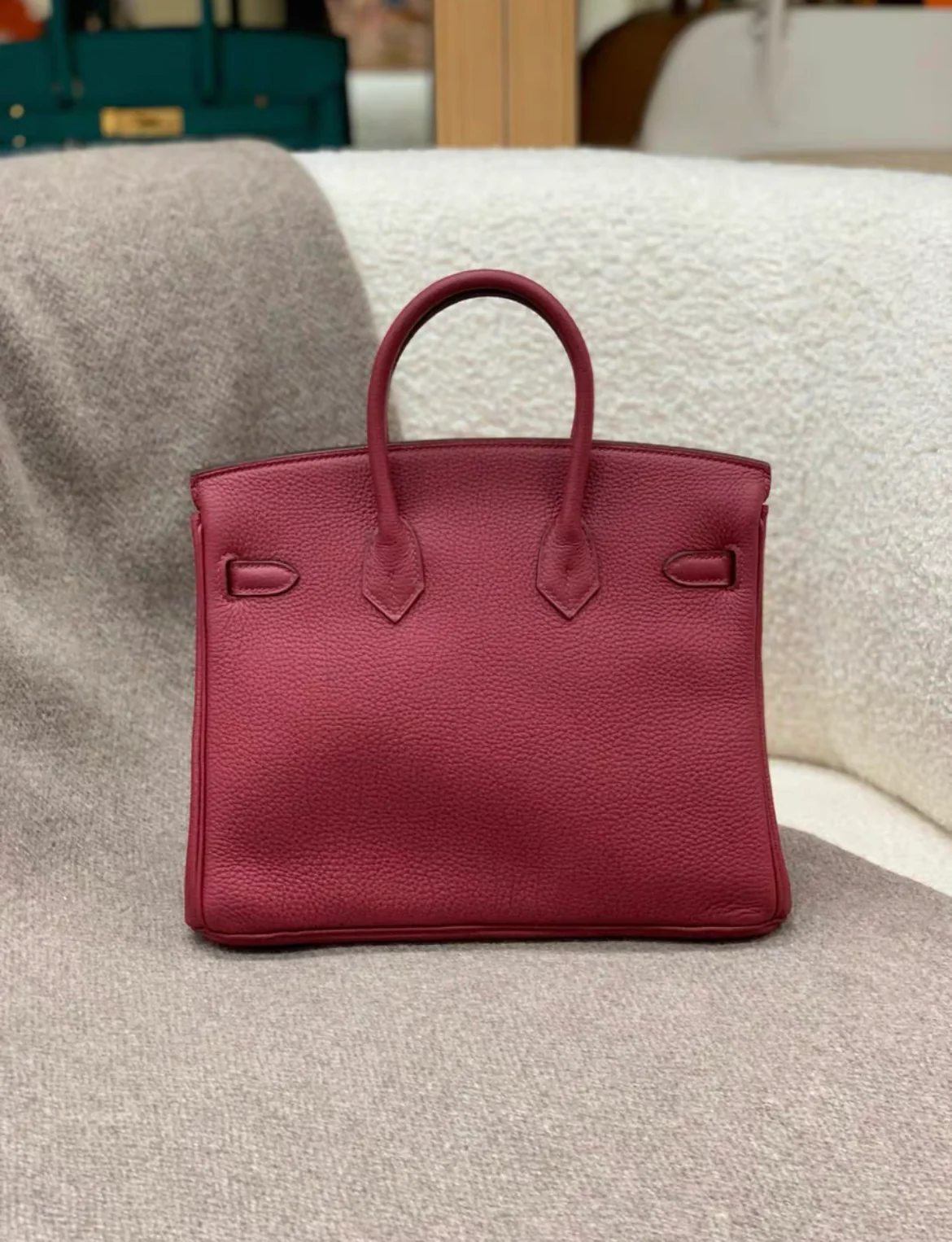 Hermès Birkin 25 Burgundy Togo Leather Gold Hardware - Image 4