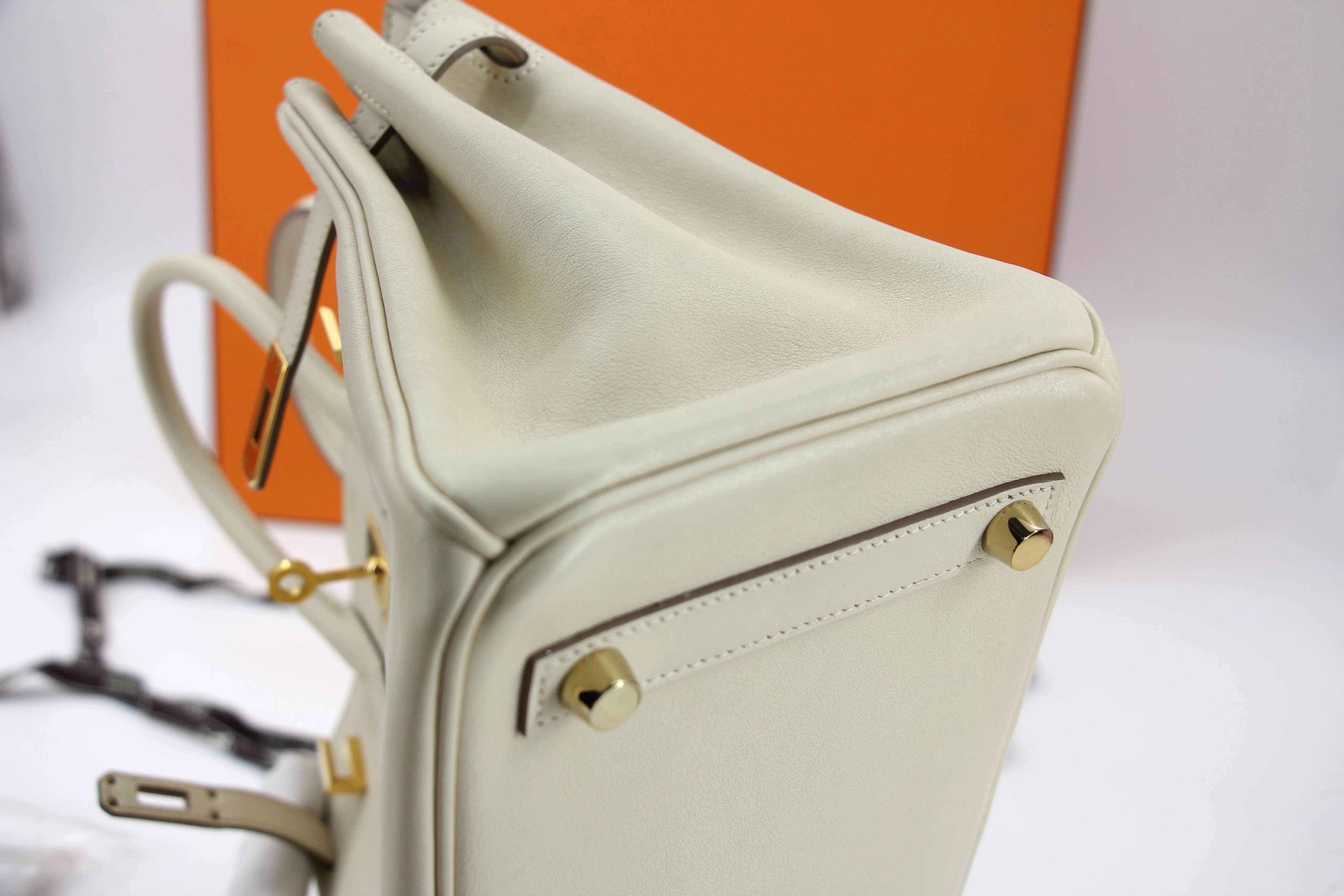 Hermes Birkin 25 Craie Swift leather gold hardware - Image 10