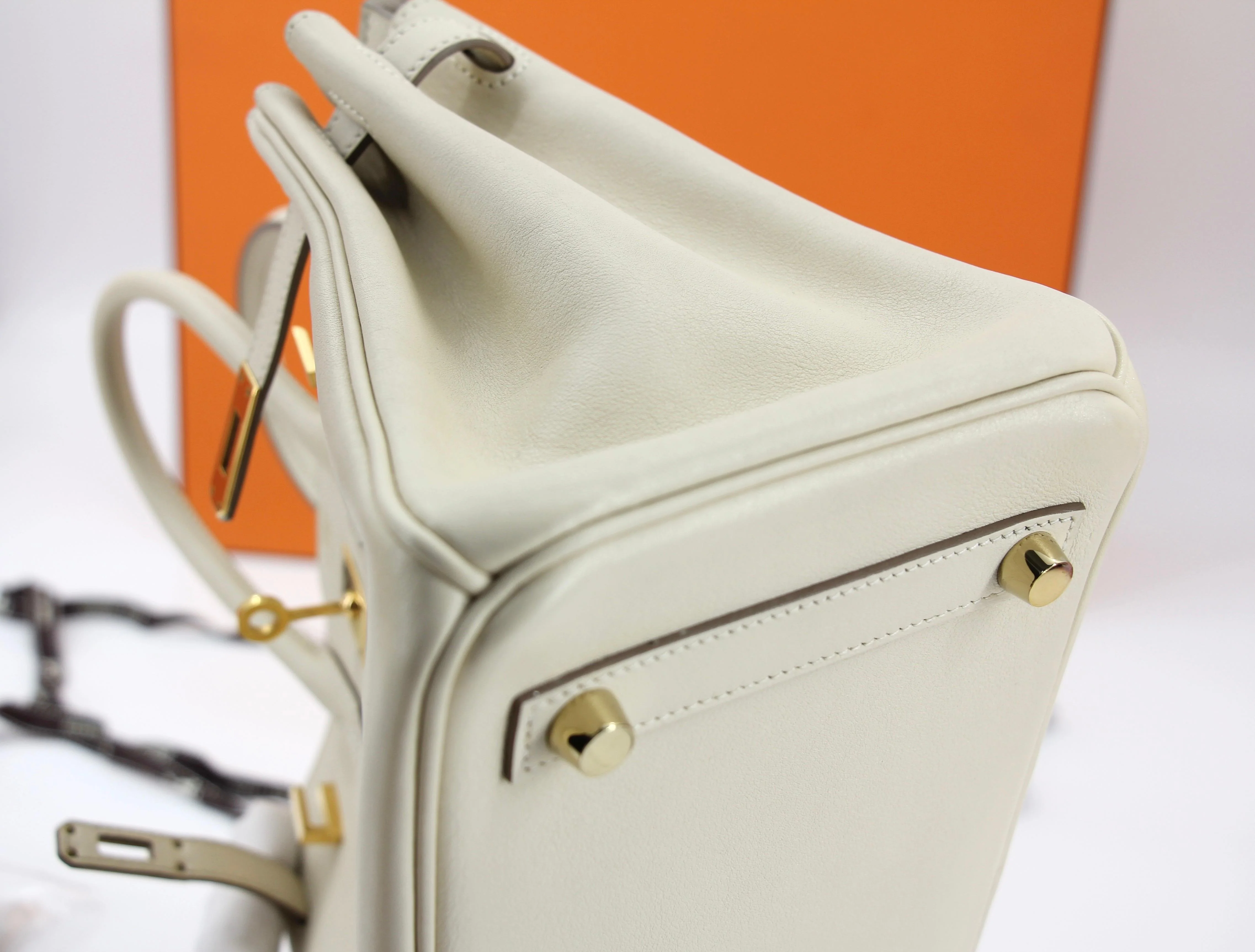 Hermes Birkin 25 Craie Swift leather gold hardware - Image 17