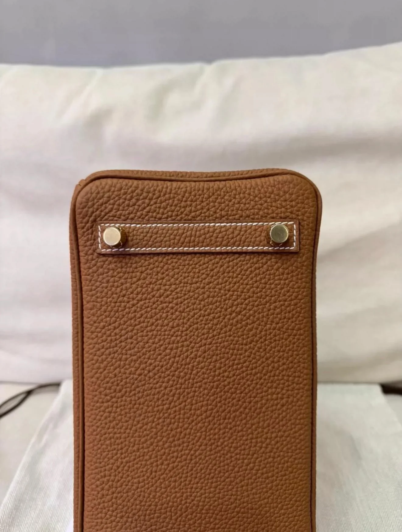 Hermès Birkin 25 Gold Togo Leather Gold Hardware - Image 5