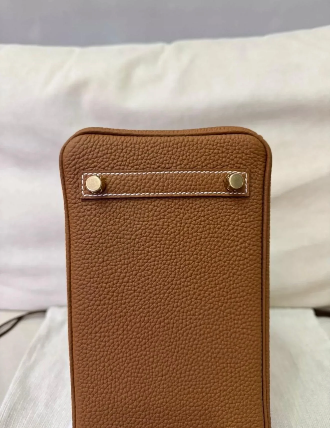 Hermès Birkin 25 Gold Togo Leather Gold Hardware - Image 6