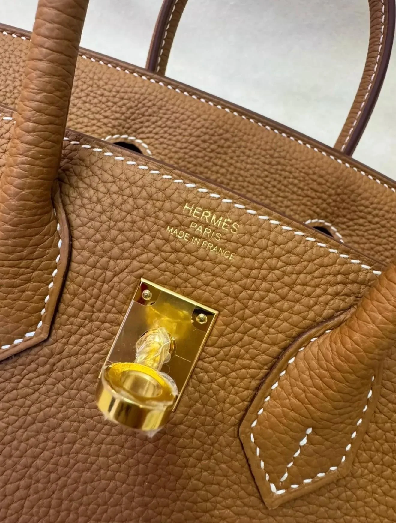 Hermès Birkin 25 Gold Togo Leather Gold Hardware - Image 8