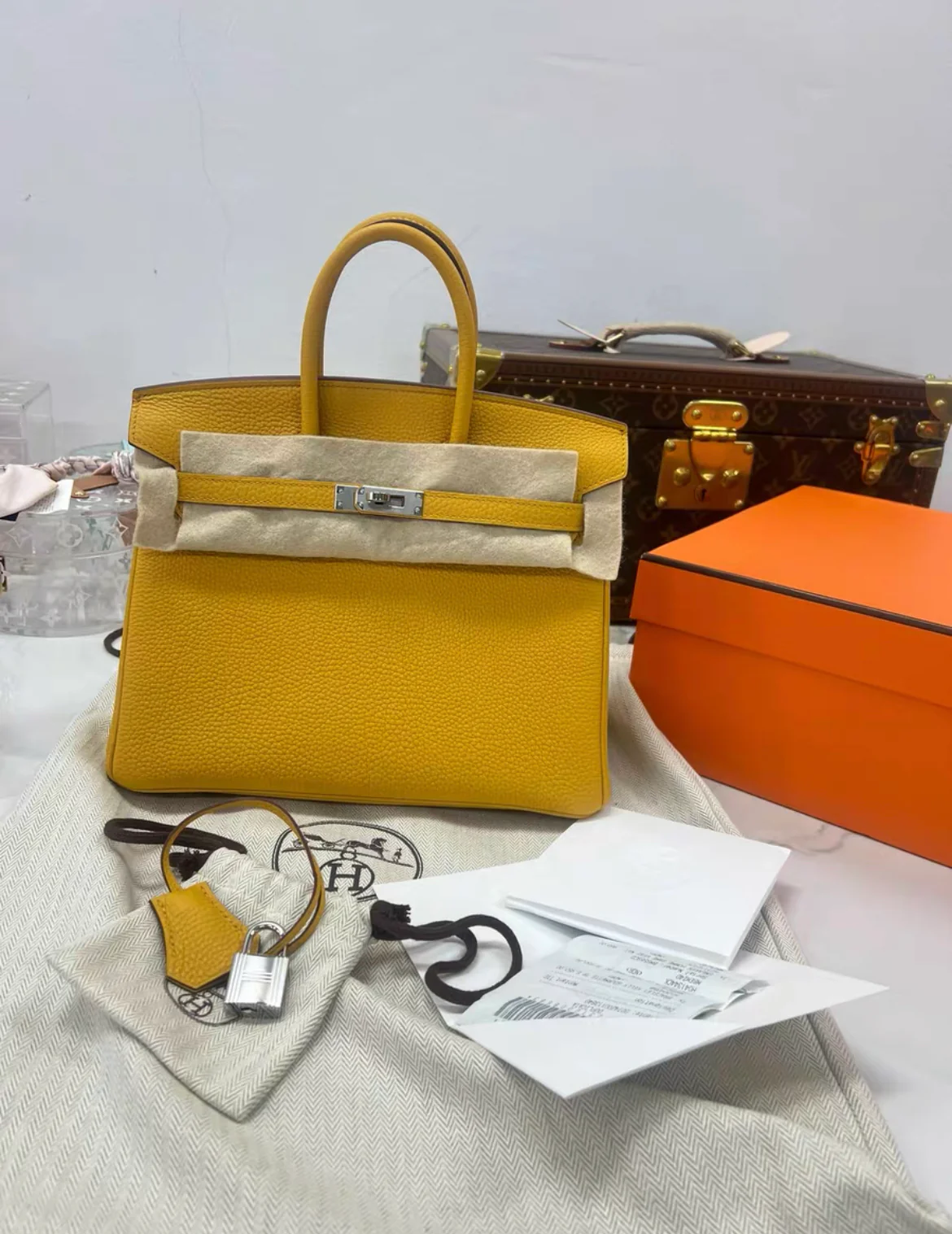 Hermes Birkin 25 Jaune Ambre Togo leather Palladium hardware B Stamp - Image 2