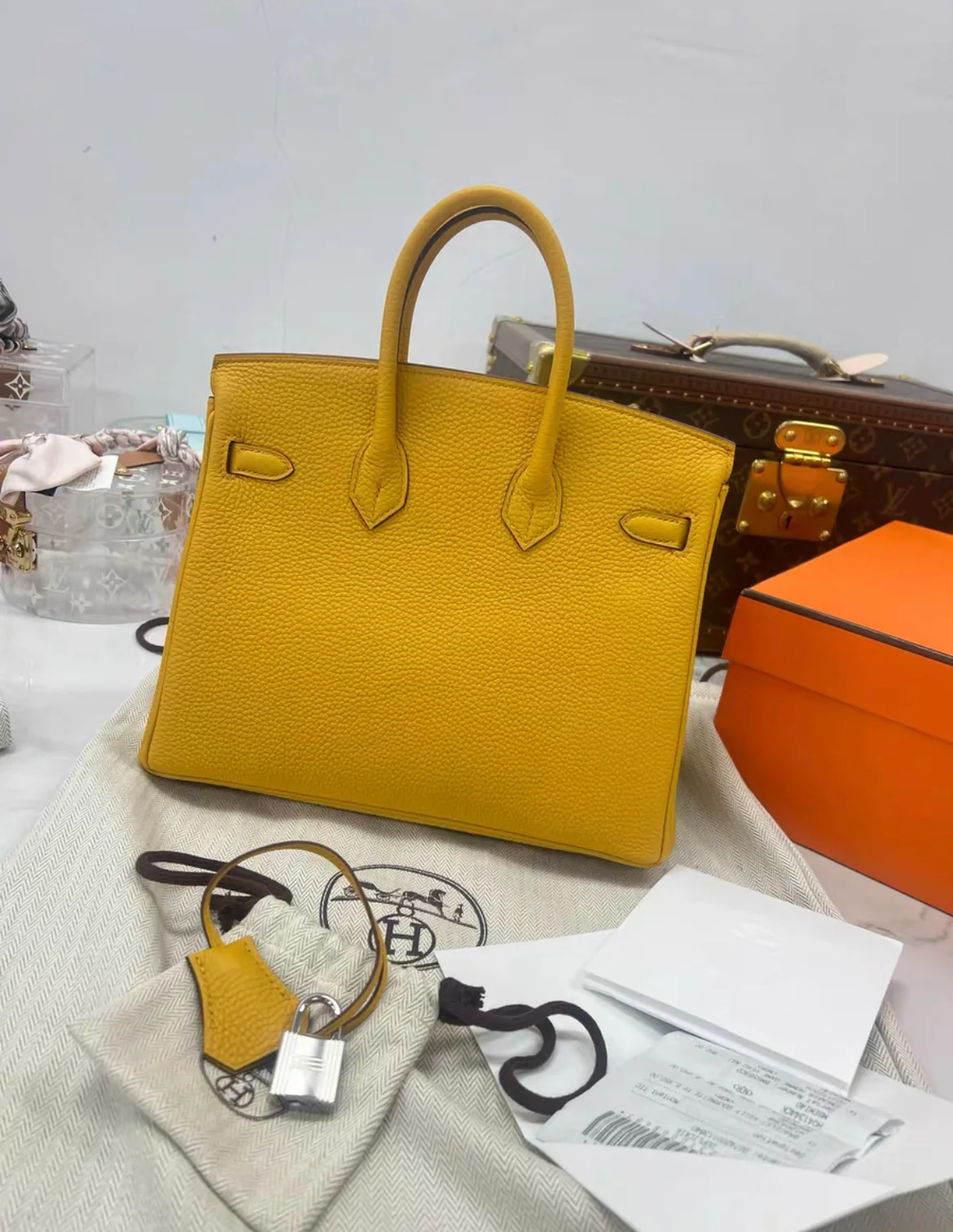 Hermes Birkin 25 Jaune Ambre Togo leather Palladium hardware B Stamp - Image 3