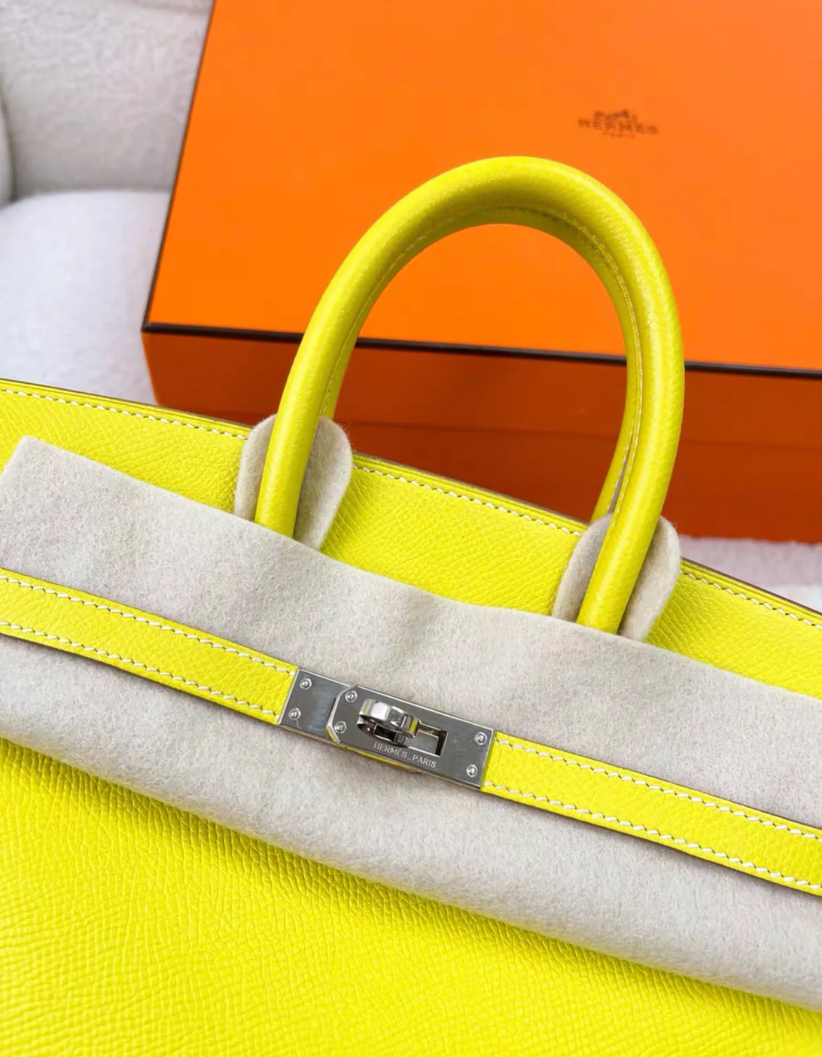 Hermès Birkin 25 Lime Clemence Palladium Hardware - Image 2