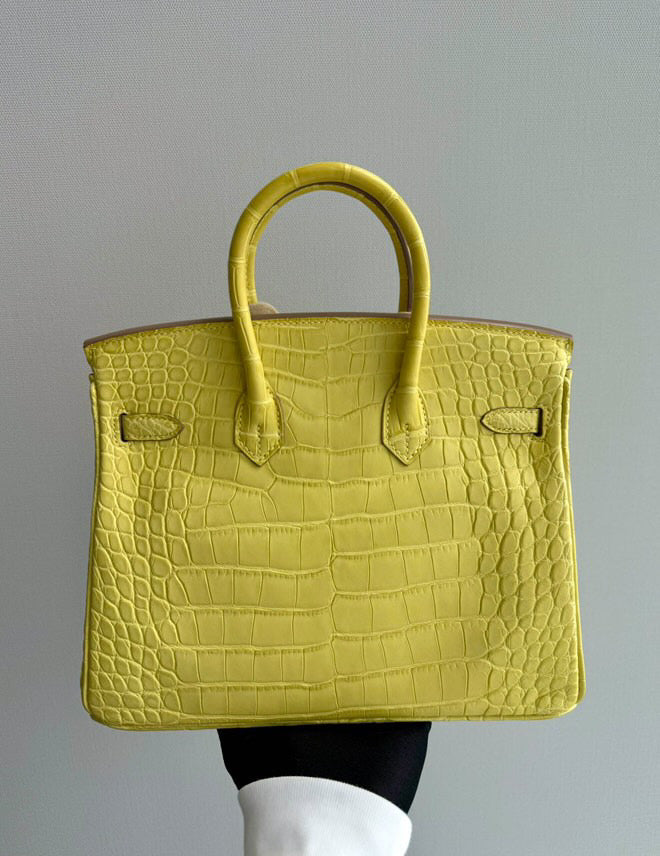 Hermes Birkin 25 Lime Yellow Matte Crocodile Palladium Hardware Handbag - Image 4