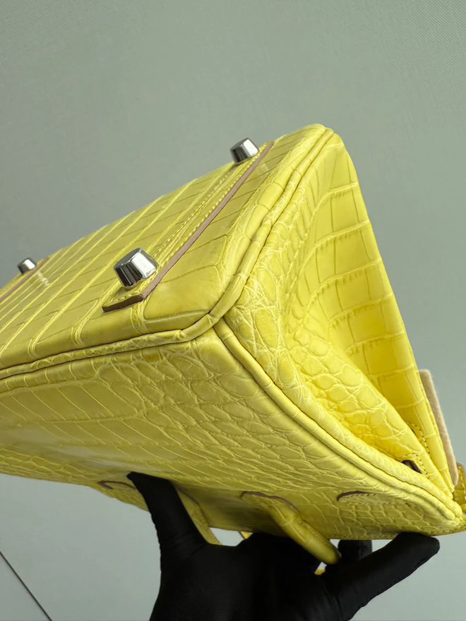 Hermes Birkin 25 Lime Yellow Matte Crocodile Palladium Hardware Handbag - Image 8