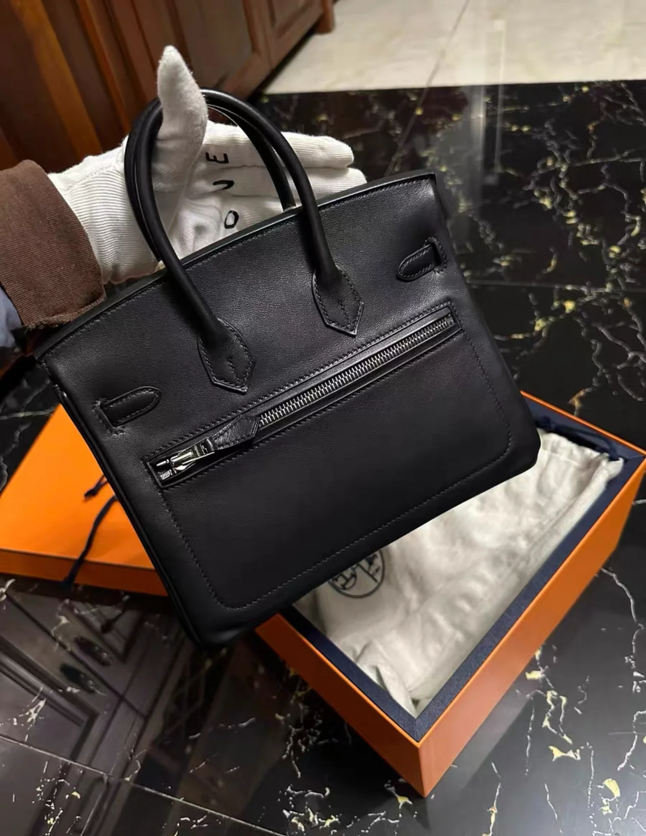 Hermès Birkin 25 Rock Black Volupto With Palladium Hardware - Image 2