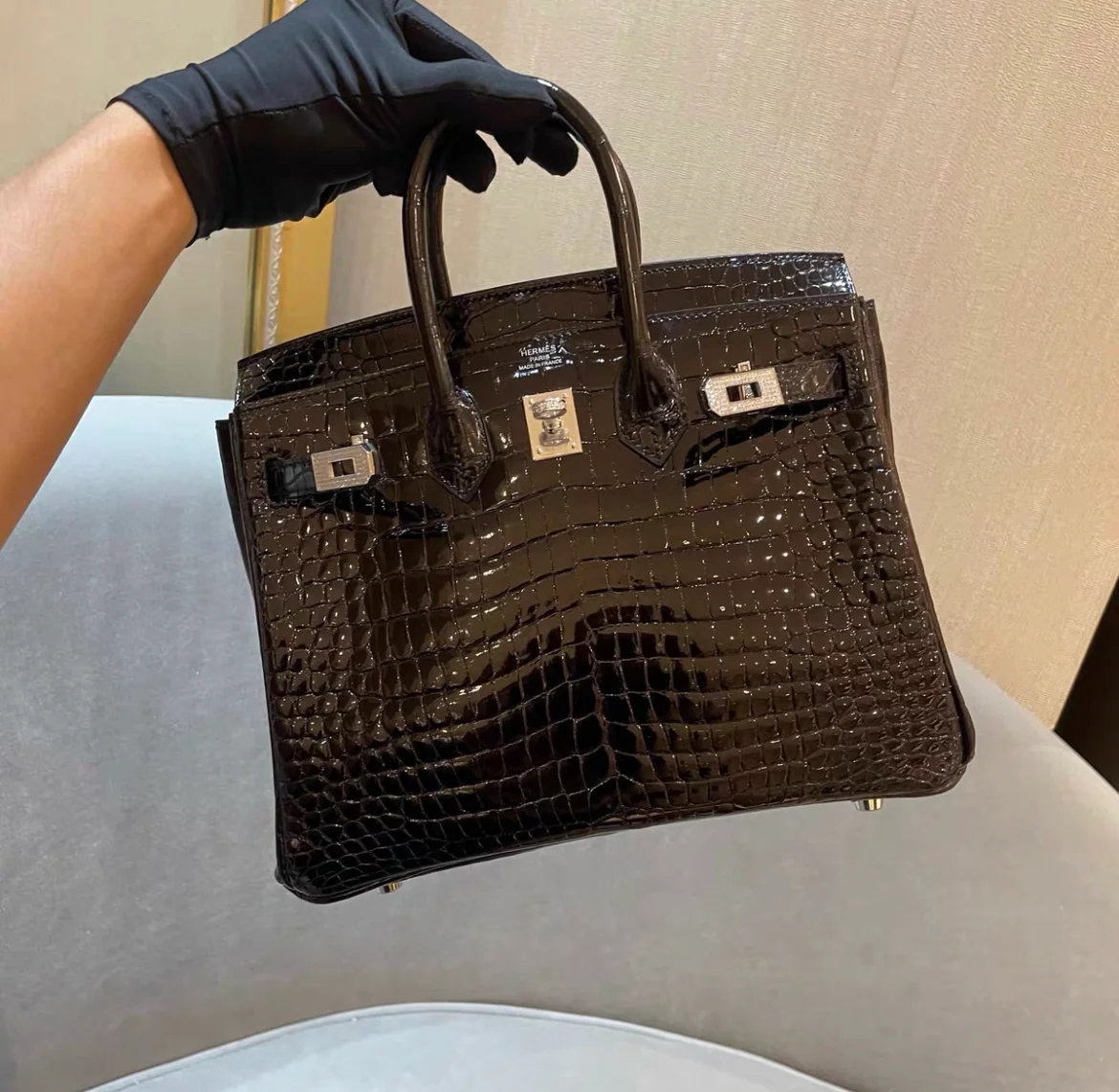 Hermès BIRKIN 25 SHINY BLACK POROSUS CROCODILE DIAMOND WITH 18K WHITE GOLD & DIAMOND HARDWARE, Brand new full set!!! - Image 5