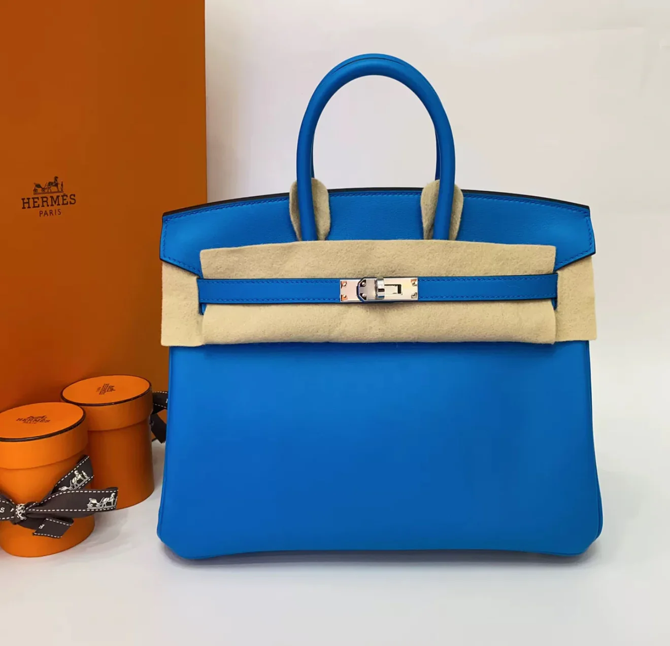 Hermes Birkin 25 Tanzanian blue Swift Leather Palladium Hardware - Image 2