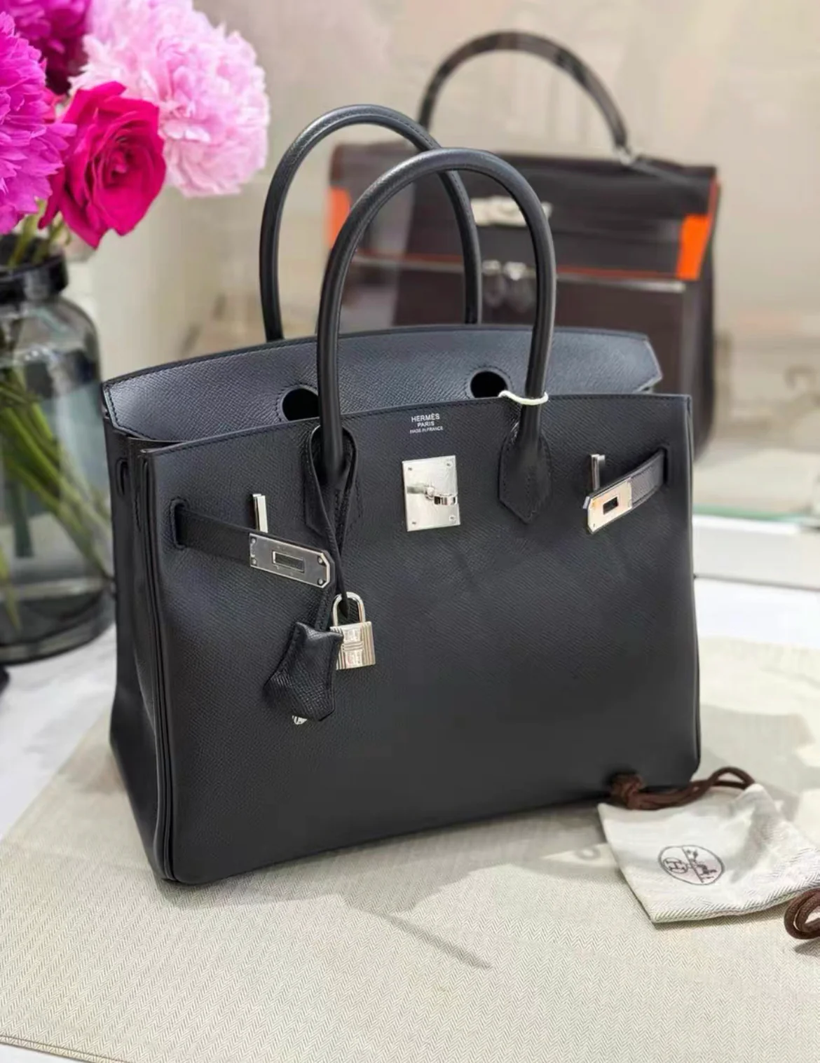 Hermès Birkin 30 Black Epsom Palladium Hardware - Image 2